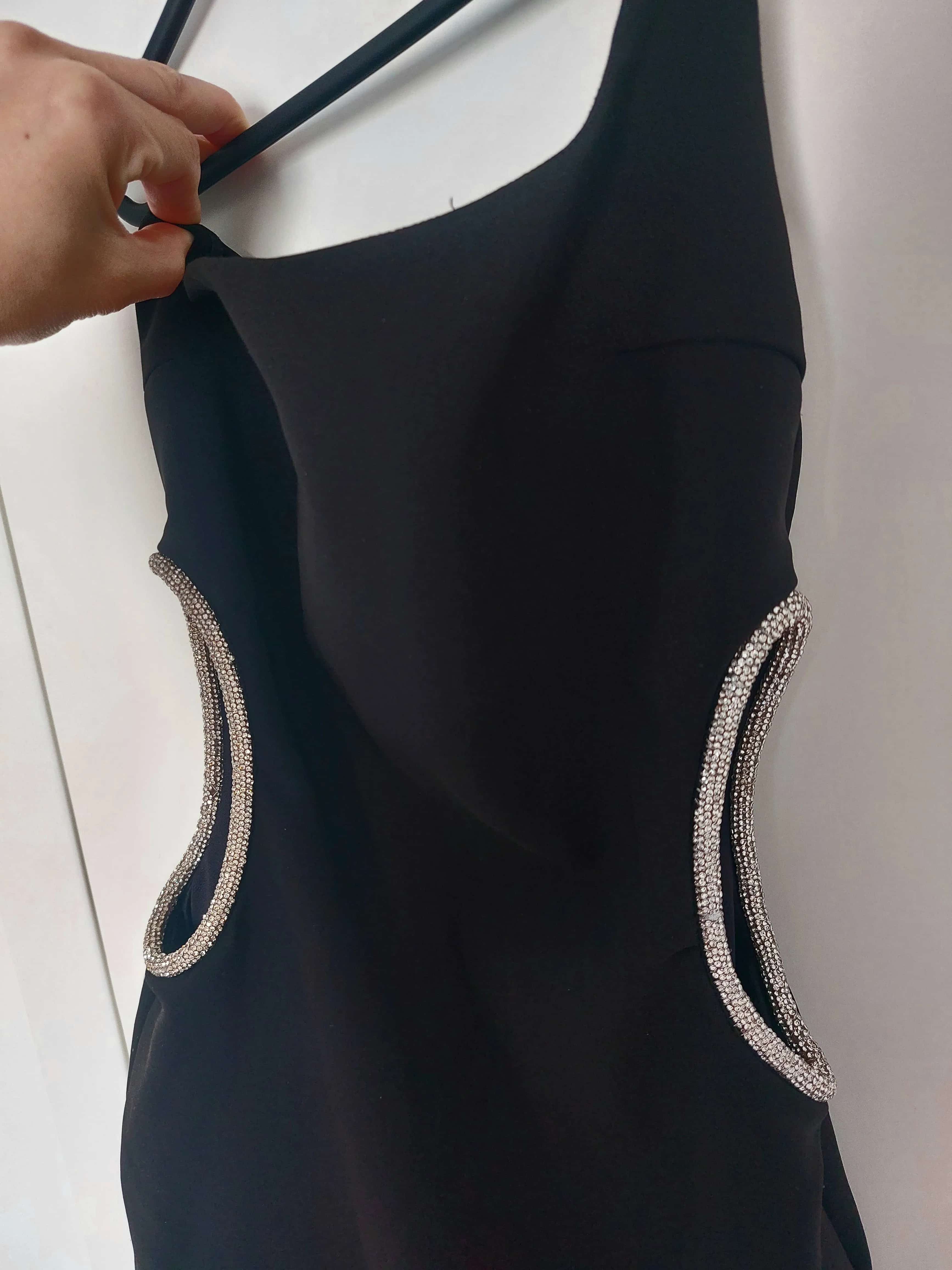 Ormar.app | sajt za prodaju garderobe | Haljina zara xs