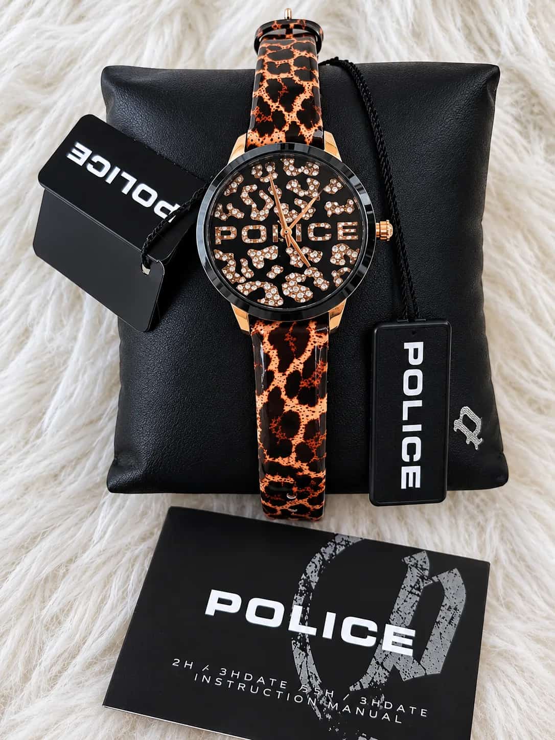 Ormar.app | sajt za prodaju garderobe | Police sat - novo