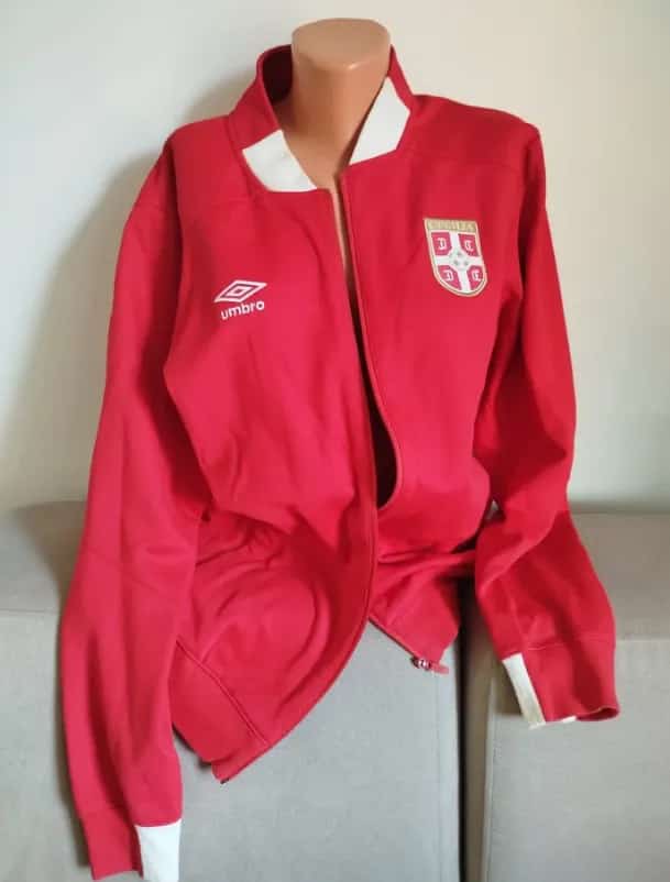 Ormar.app | sajt za prodaju garderobe | Muški duks Umbro Serbia