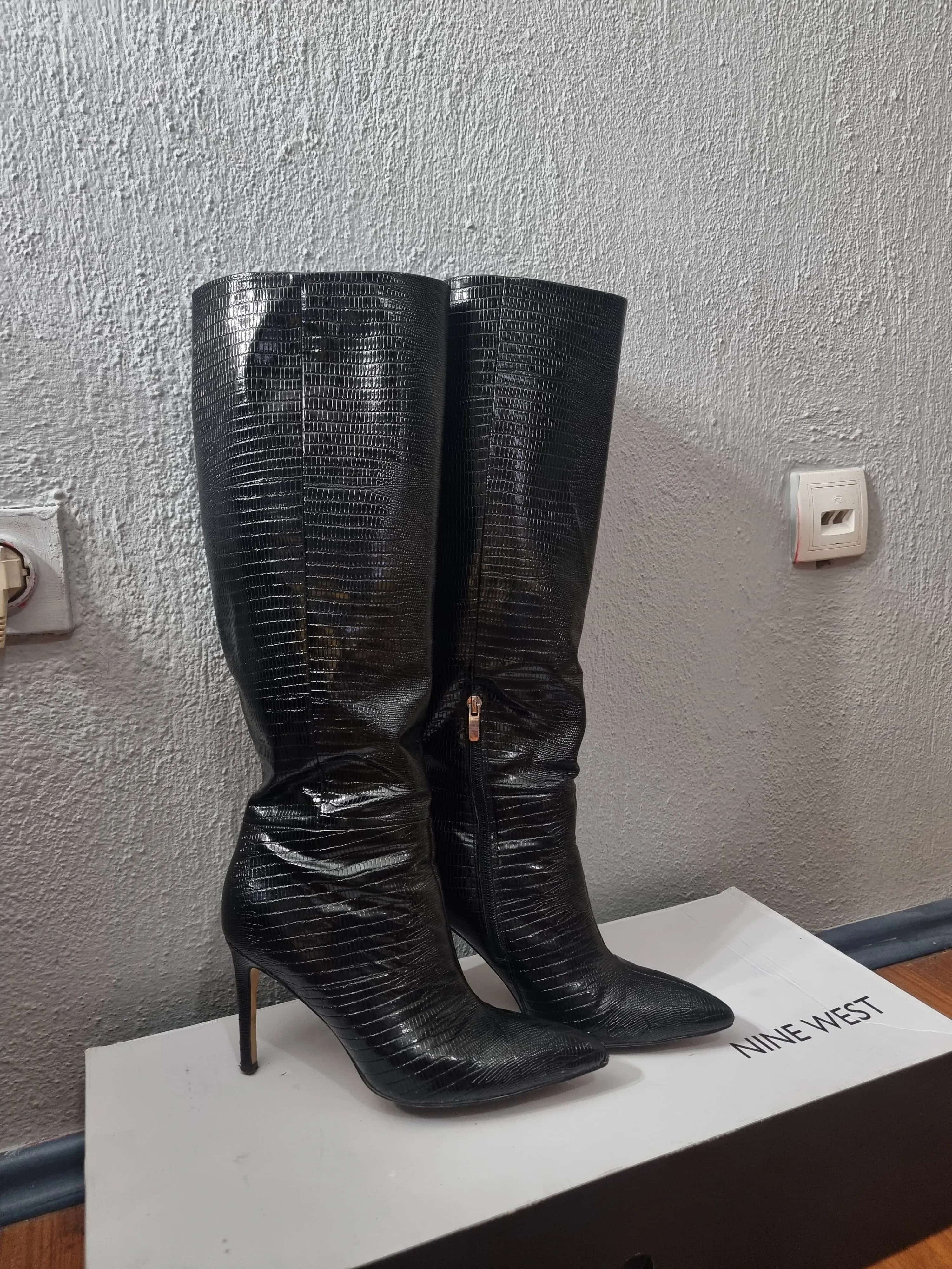 Ormar.app | sajt za prodaju garderobe | Nine West cizme na stiklu br.38.5