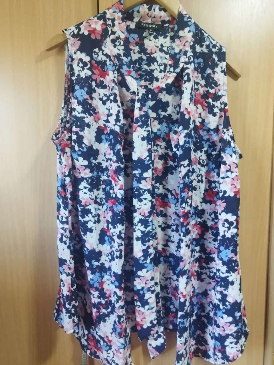 Ormar.app | sajt za prodaju garderobe | Bluze i košulje 