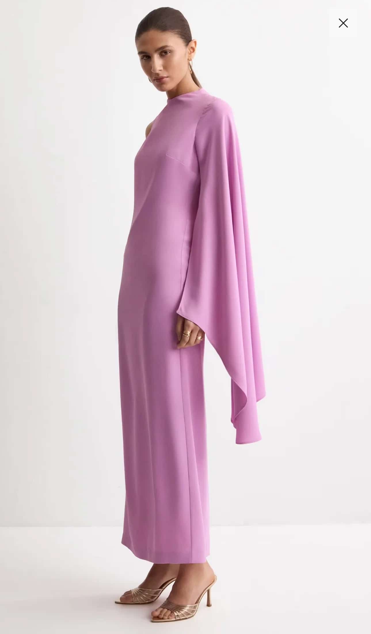 Ormar.app | sajt za prodaju garderobe | Mango Haljina