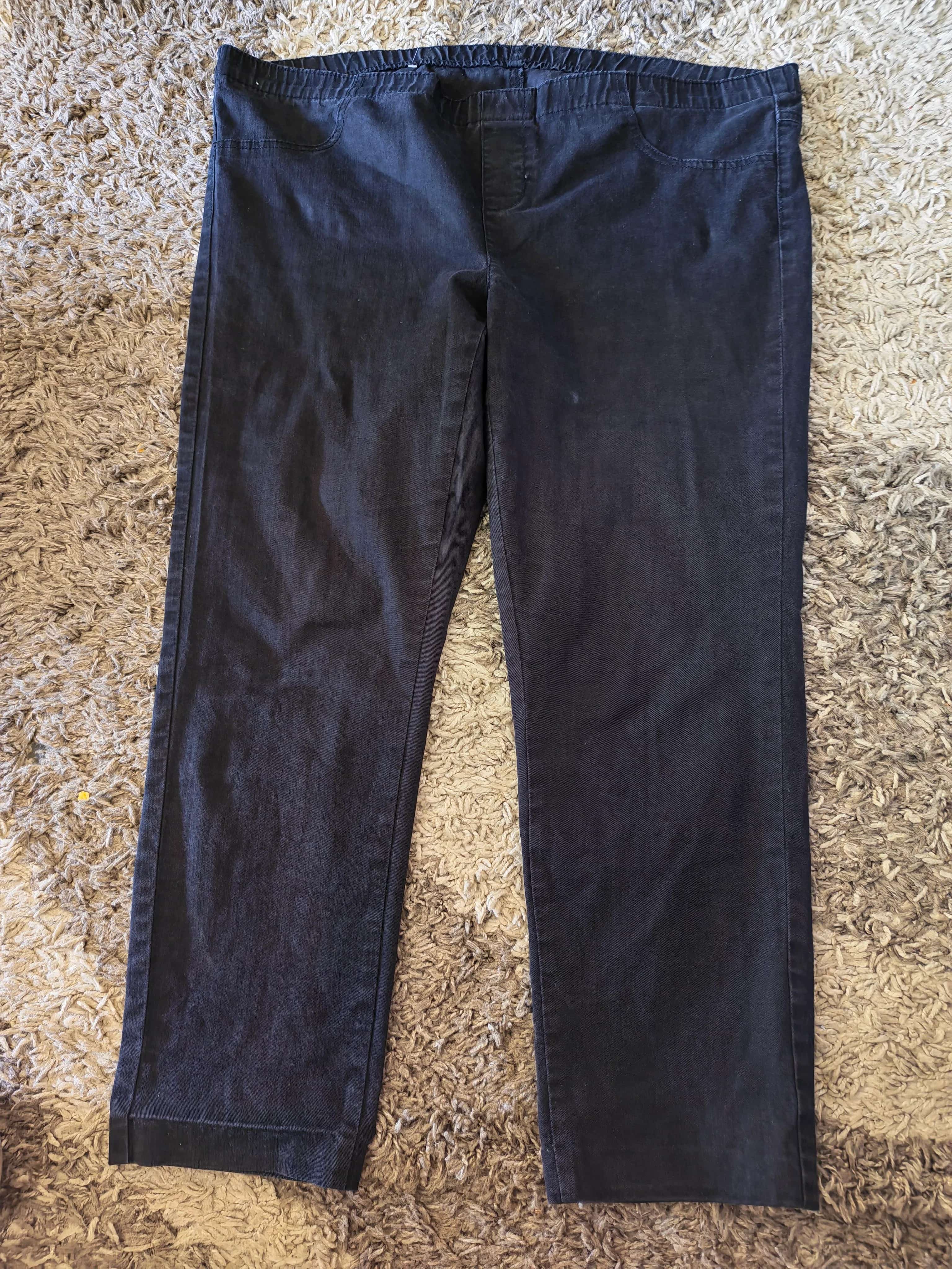 Ormar.app | sajt za prodaju garderobe | C&A pantalone