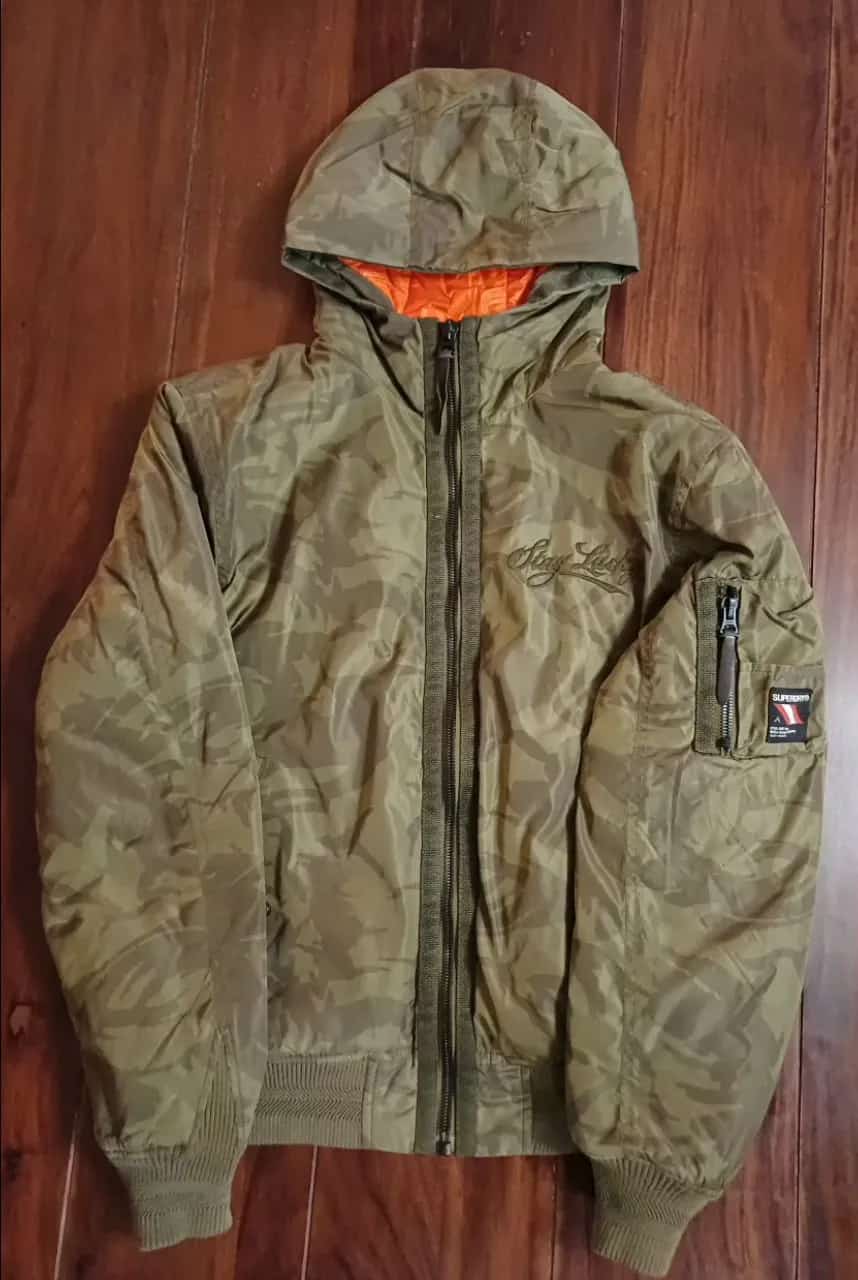 Ormar.app | sajt za prodaju garderobe | Superdry Prolećna jakna