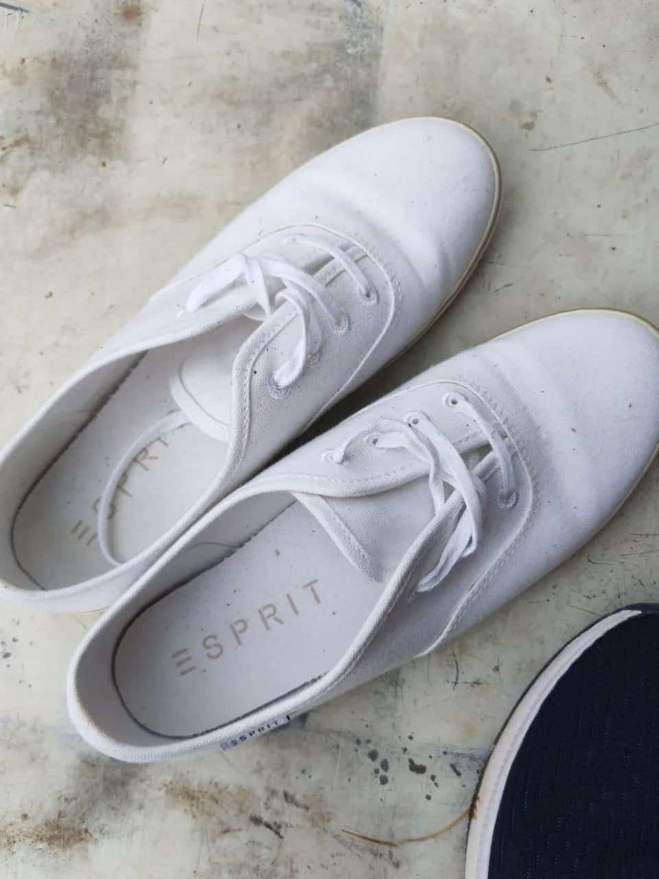 Ormar.app | sajt za prodaju garderobe | Esprit ženske plitke patike