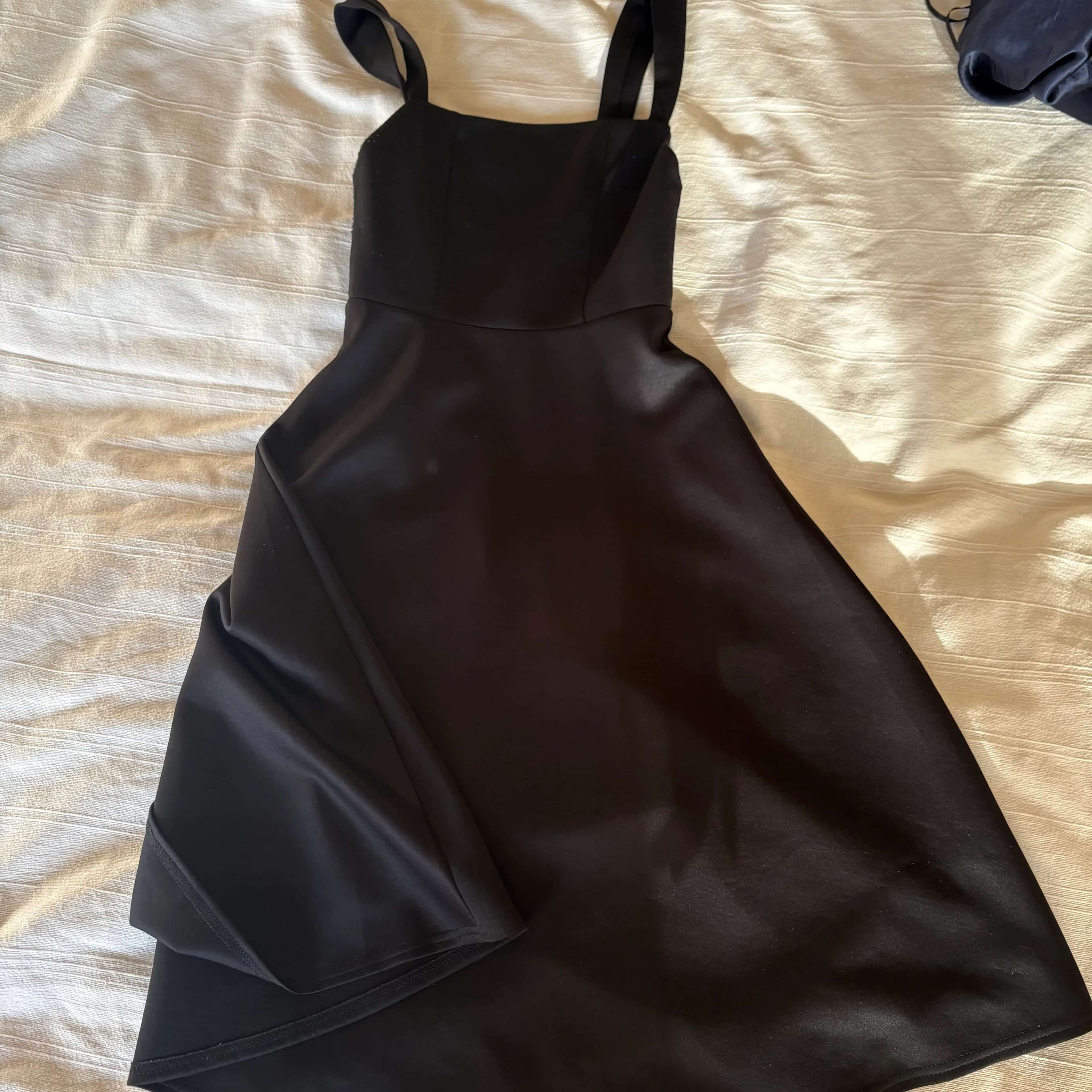 Ormar.app | sajt za prodaju garderobe | asos black twirl dress with low cut back scuba material