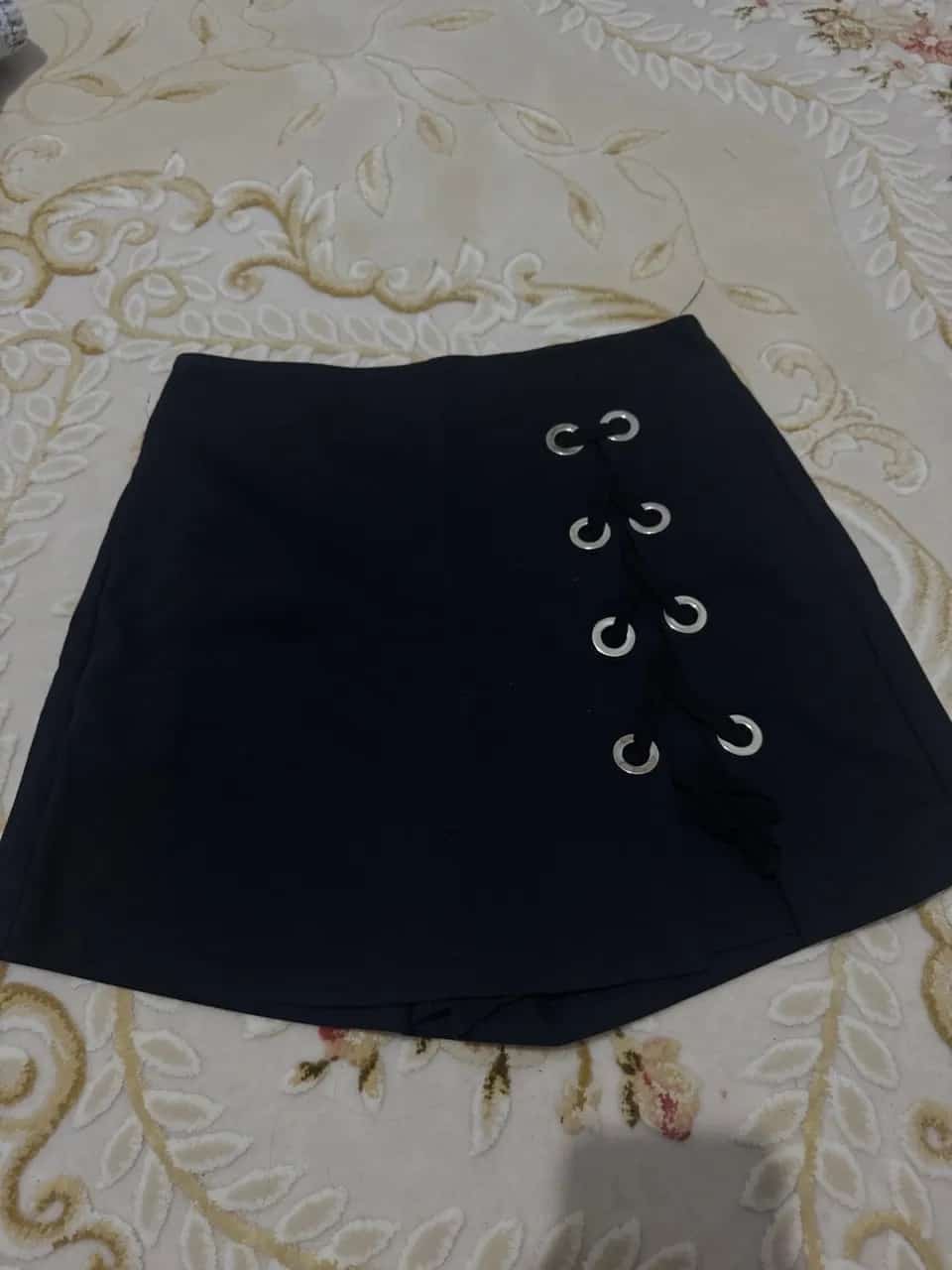 Ormar.app | sajt za prodaju garderobe | Stradivarius