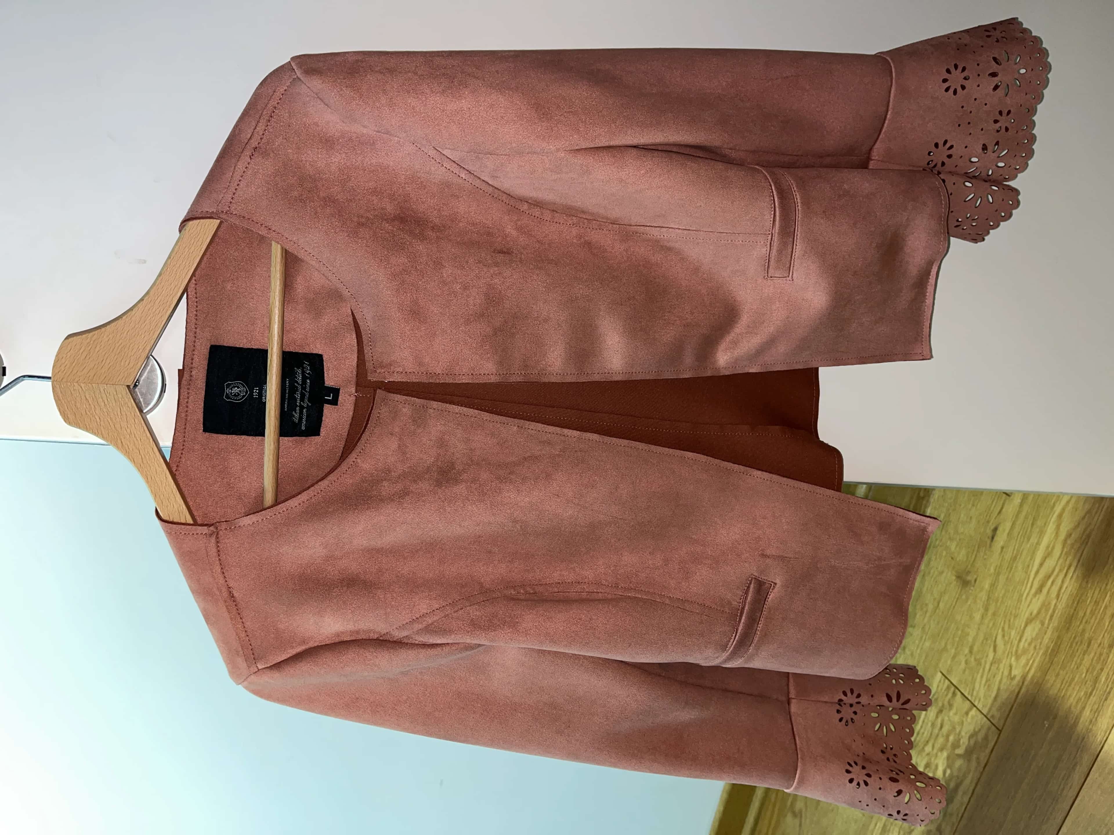 Ormar.app | sajt za prodaju garderobe | Jaknica prevrnuta koza