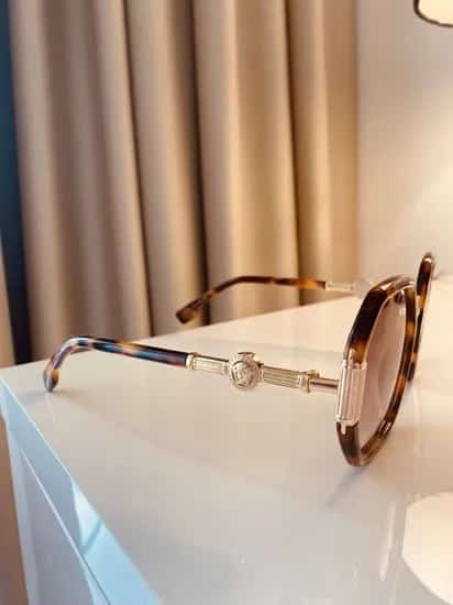 Ormar.app | sajt za prodaju garderobe | Prelepe naocare za sunce✨