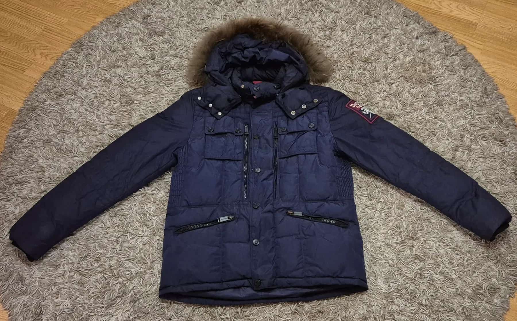 Ormar.app | sajt za prodaju garderobe | DSQUARED2 jakna