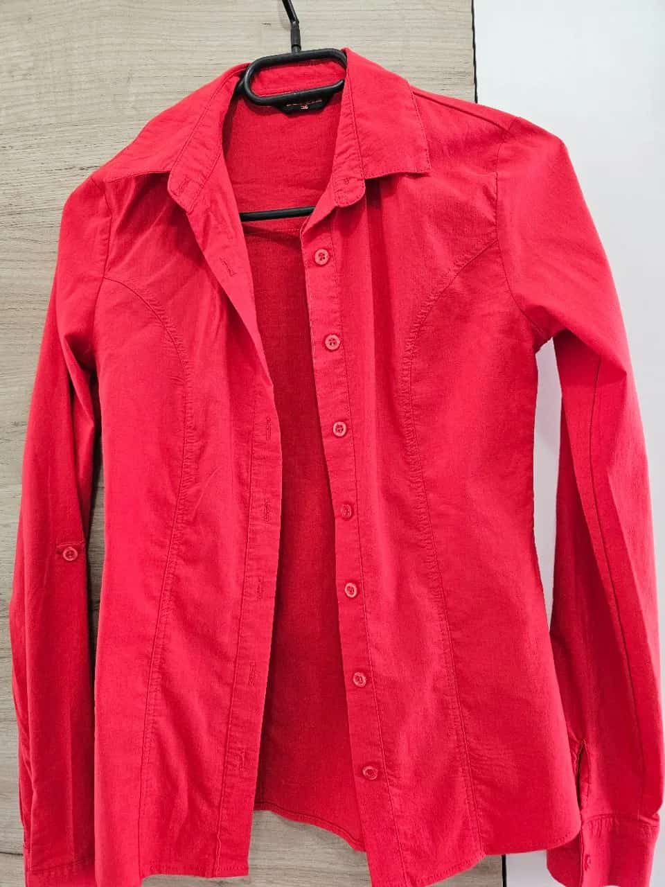 Ormar.app | sajt za prodaju garderobe | Košulja