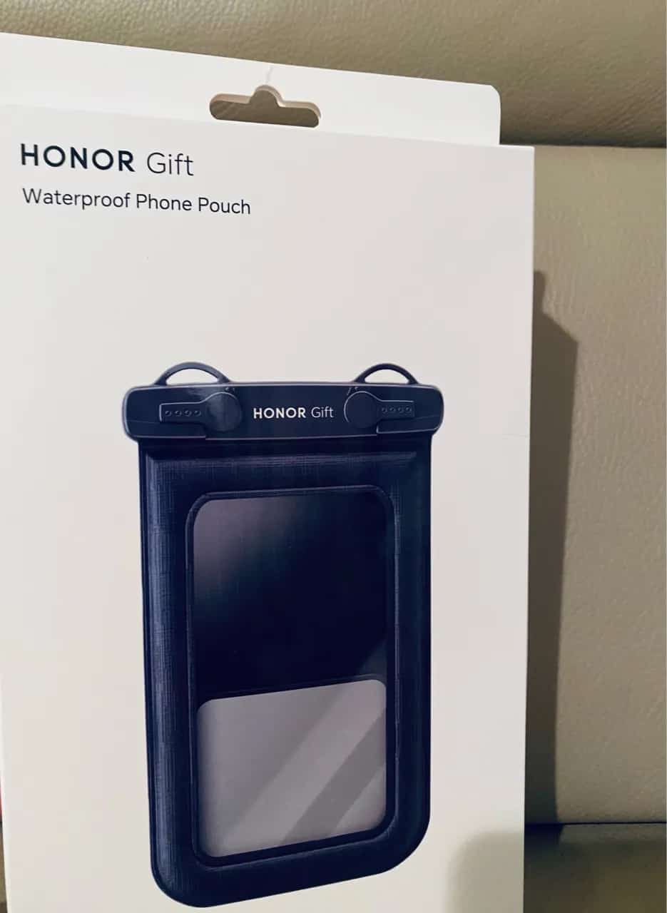 Ormar.app | sajt za prodaju garderobe | NOVO✨ Honor ✨ voodotporna maska za telefon