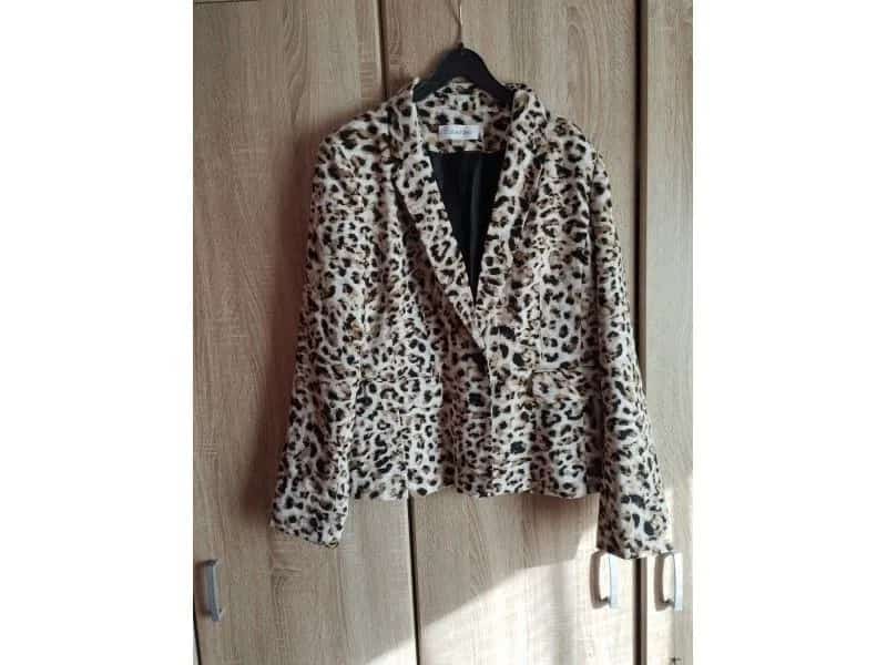 Ormar.app | sajt za prodaju garderobe | Original CALVIN KLEIN leopard sako