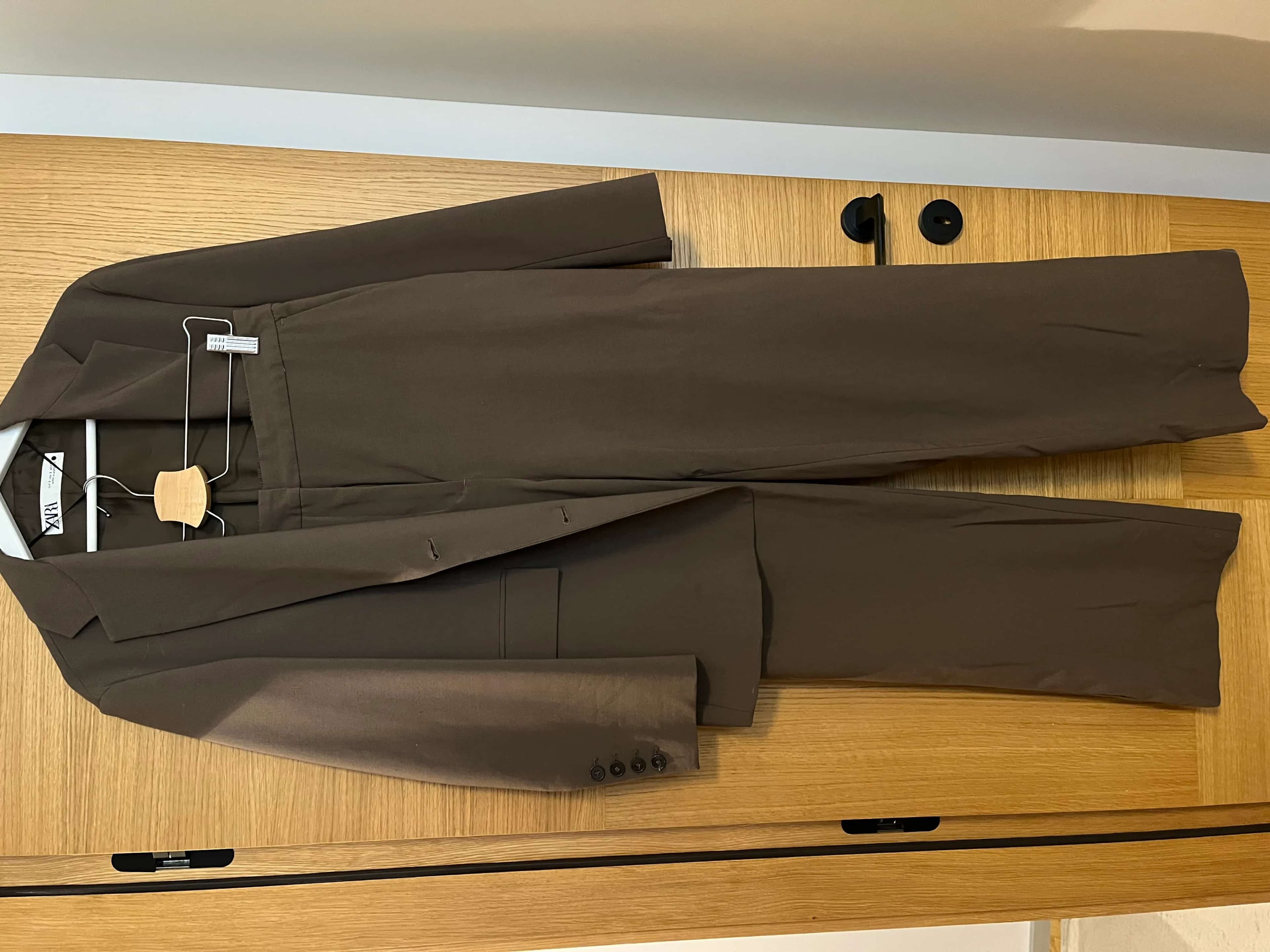 Ormar.app | sajt za prodaju garderobe | Zara odelo S