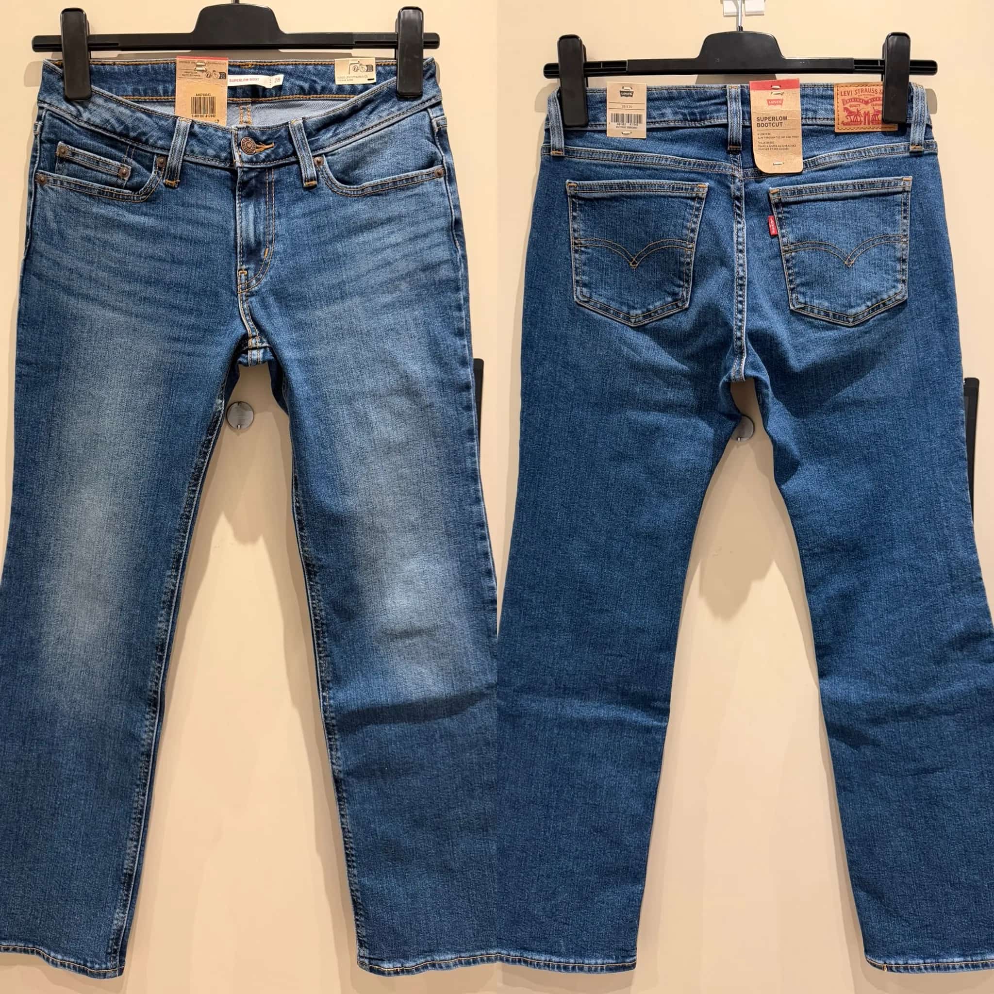 Ormar.app | sajt za prodaju garderobe | Levi’s superlow bootcut farmerke 28/30
