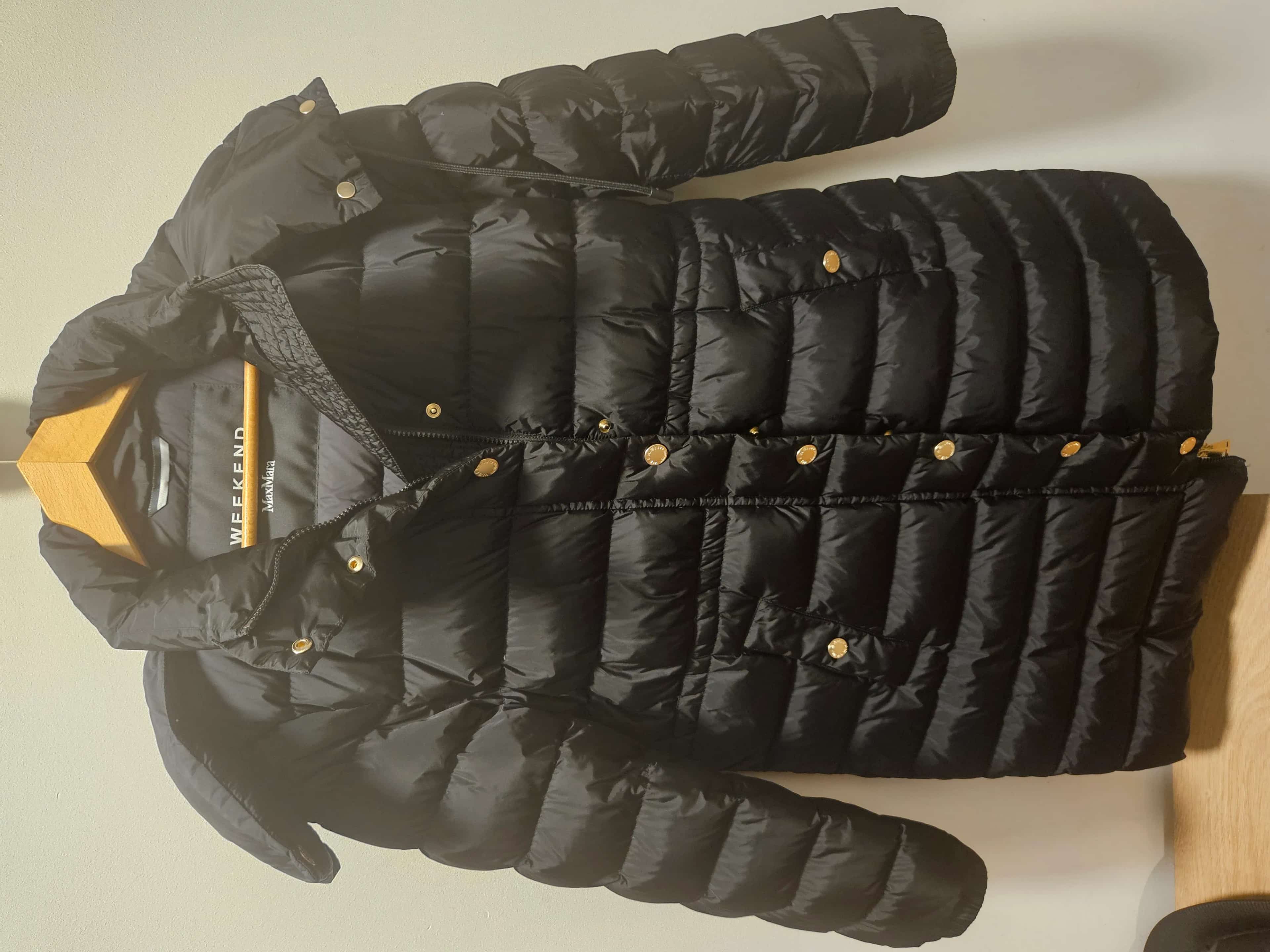 Ormar.app | sajt za prodaju garderobe | Max Mara Weekend Crna perjana jakna 40