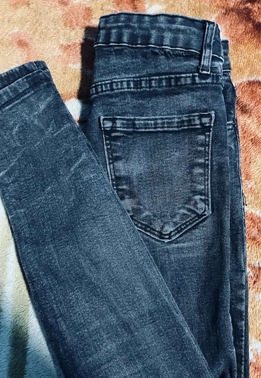 Ormar.app | sajt za prodaju garderobe | Farmerke 