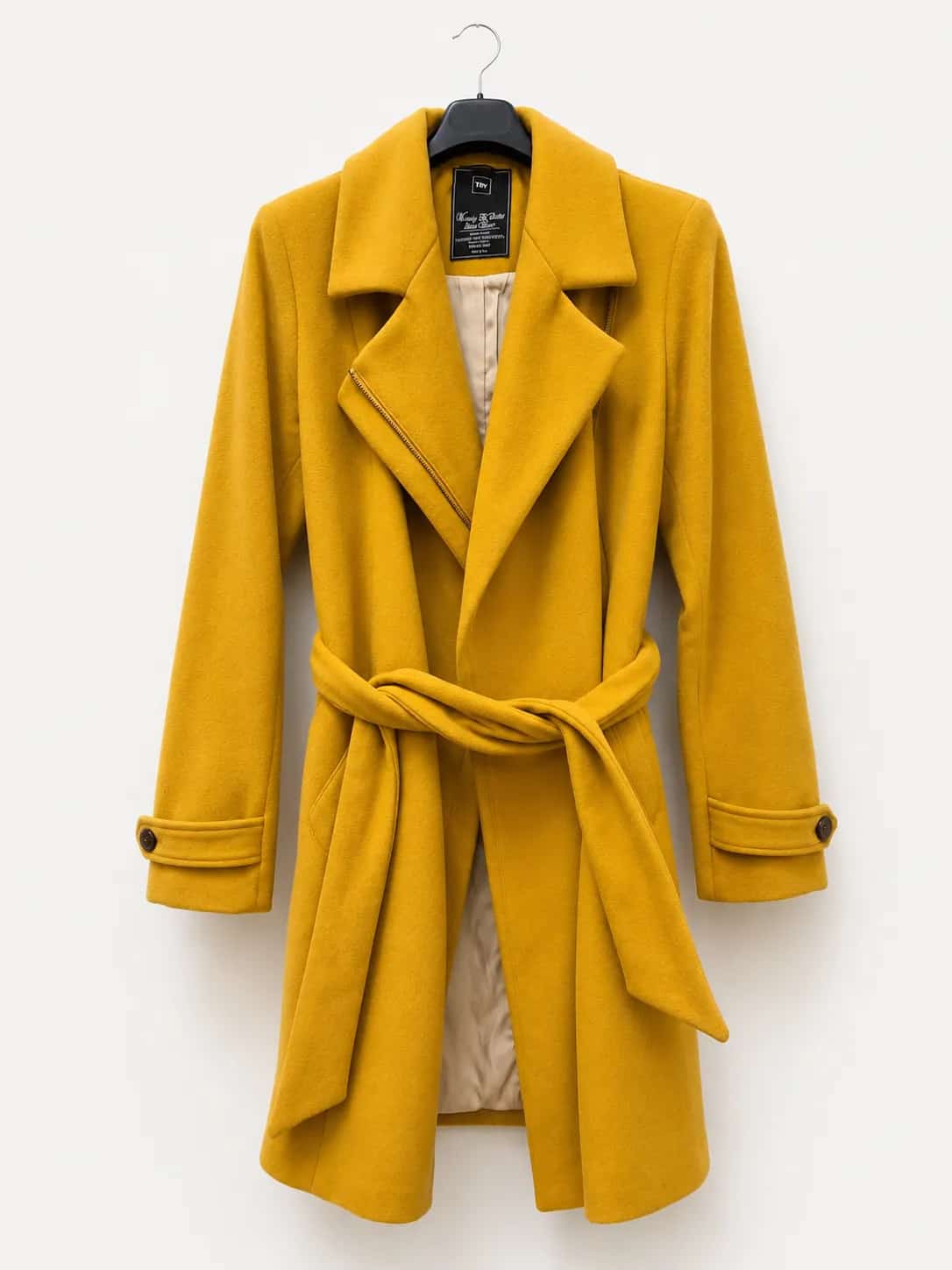 Ormar.app | sajt za prodaju garderobe | Tiffany kaput