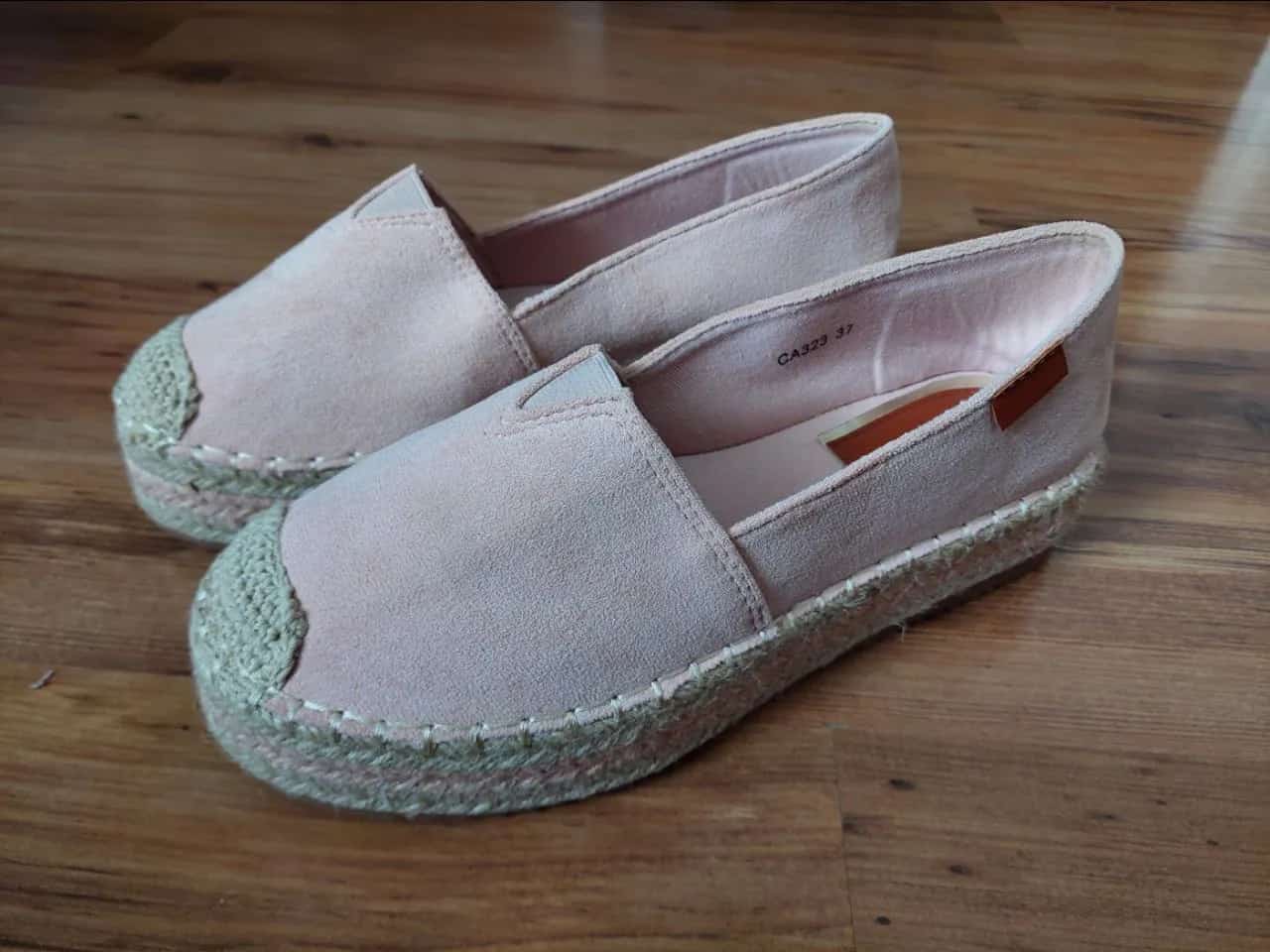 Ormar.app | sajt za prodaju garderobe | Espadrile u broju 37