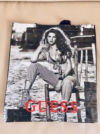 Ormar.app | sajt za prodaju garderobe | NOVO prelep Guess by Marciano ceger🤍