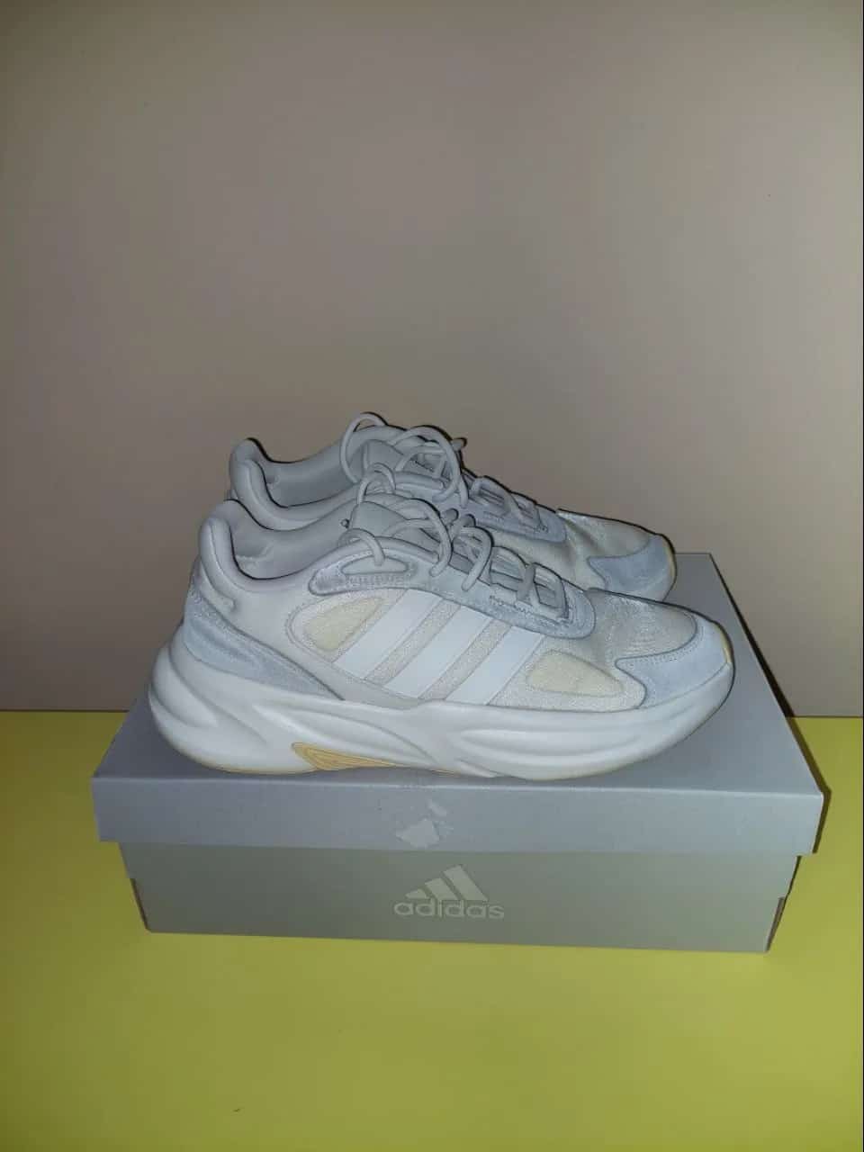 Ormar.app | sajt za prodaju garderobe | Patike adidas