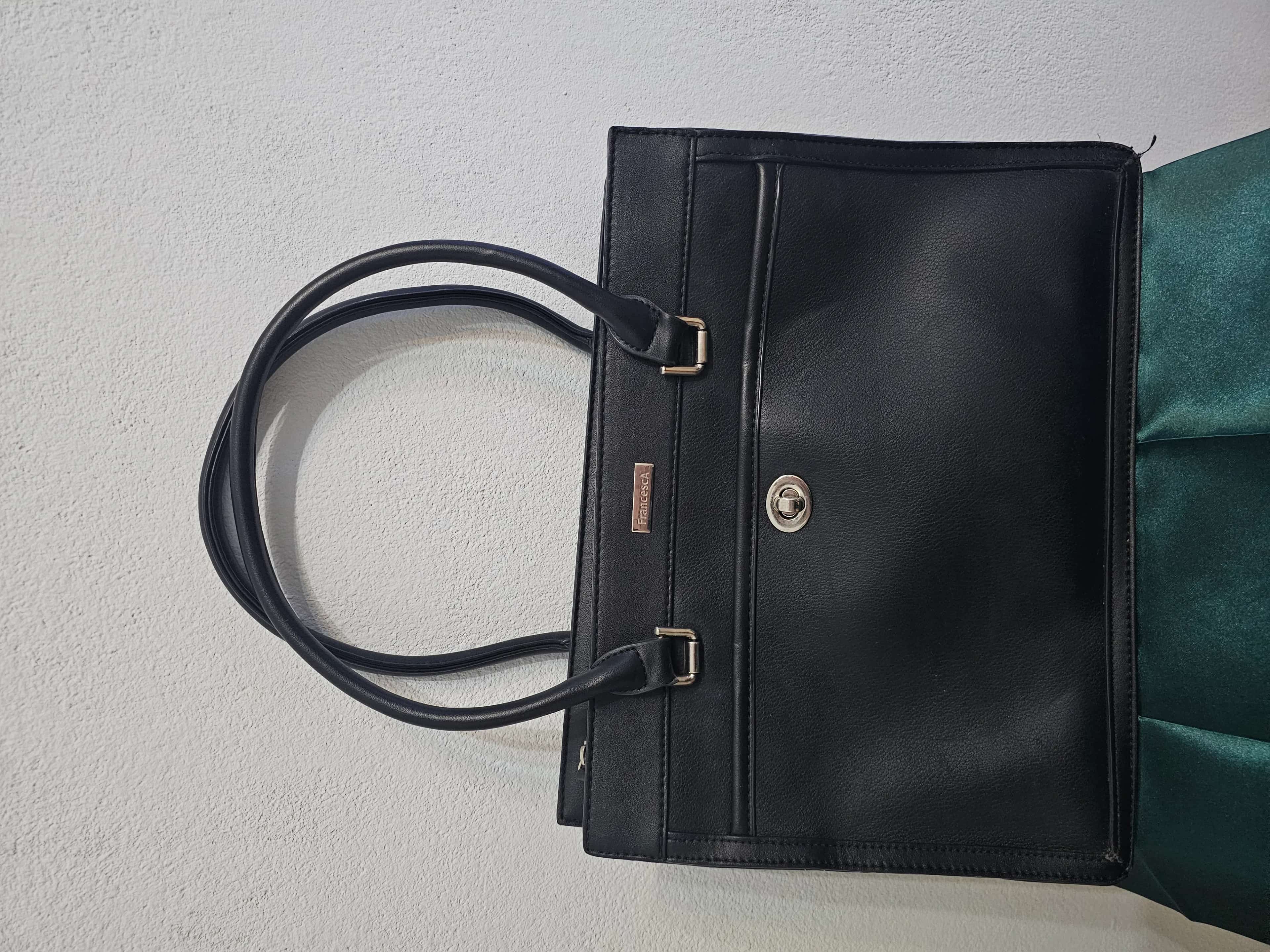 Ormar.app | sajt za prodaju garderobe | Prodajem elegantnu crnu torbu marke Francesca.