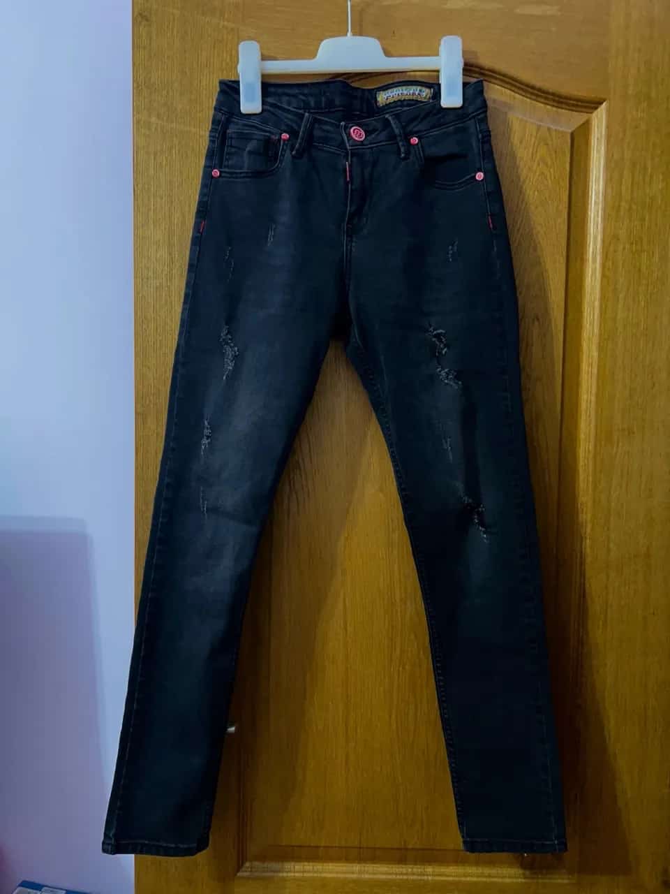 Ormar.app | sajt za prodaju garderobe | Dsquared2 Farmerke