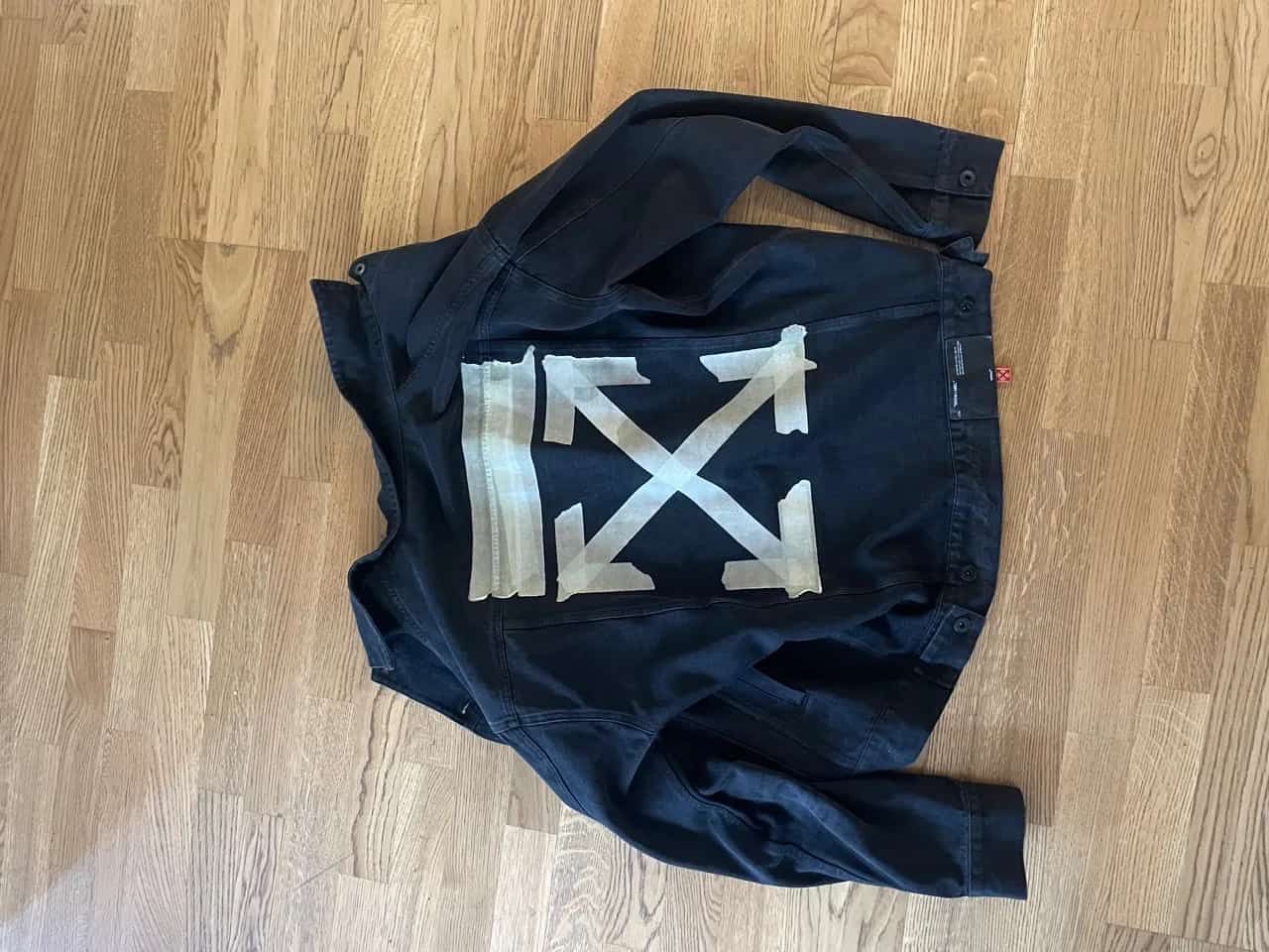 Ormar.app | sajt za prodaju garderobe | Off-White Teksas Jakna