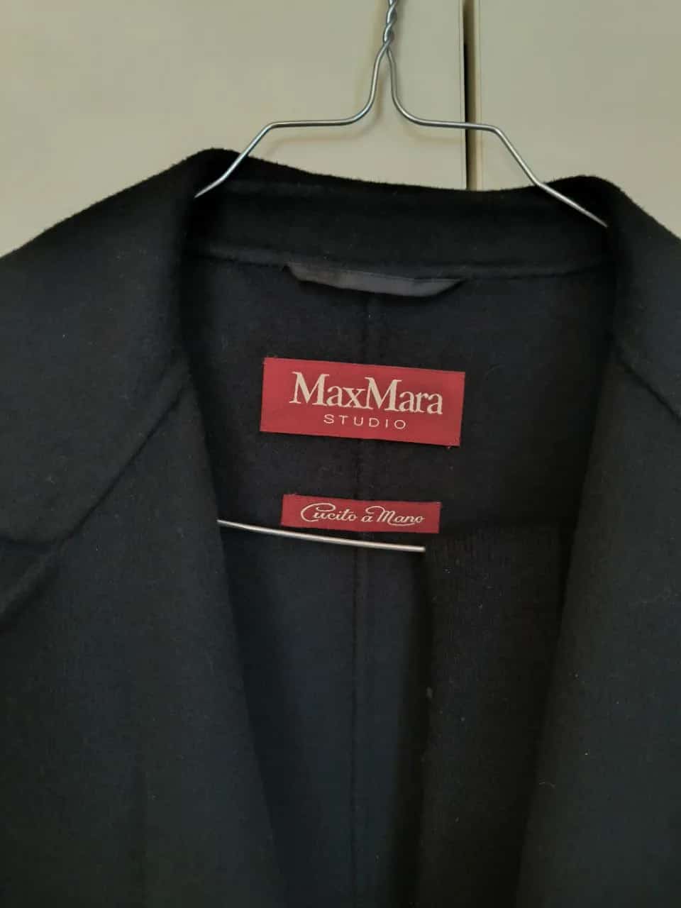 Ormar.app | sajt za prodaju garderobe | Max Mara kaput