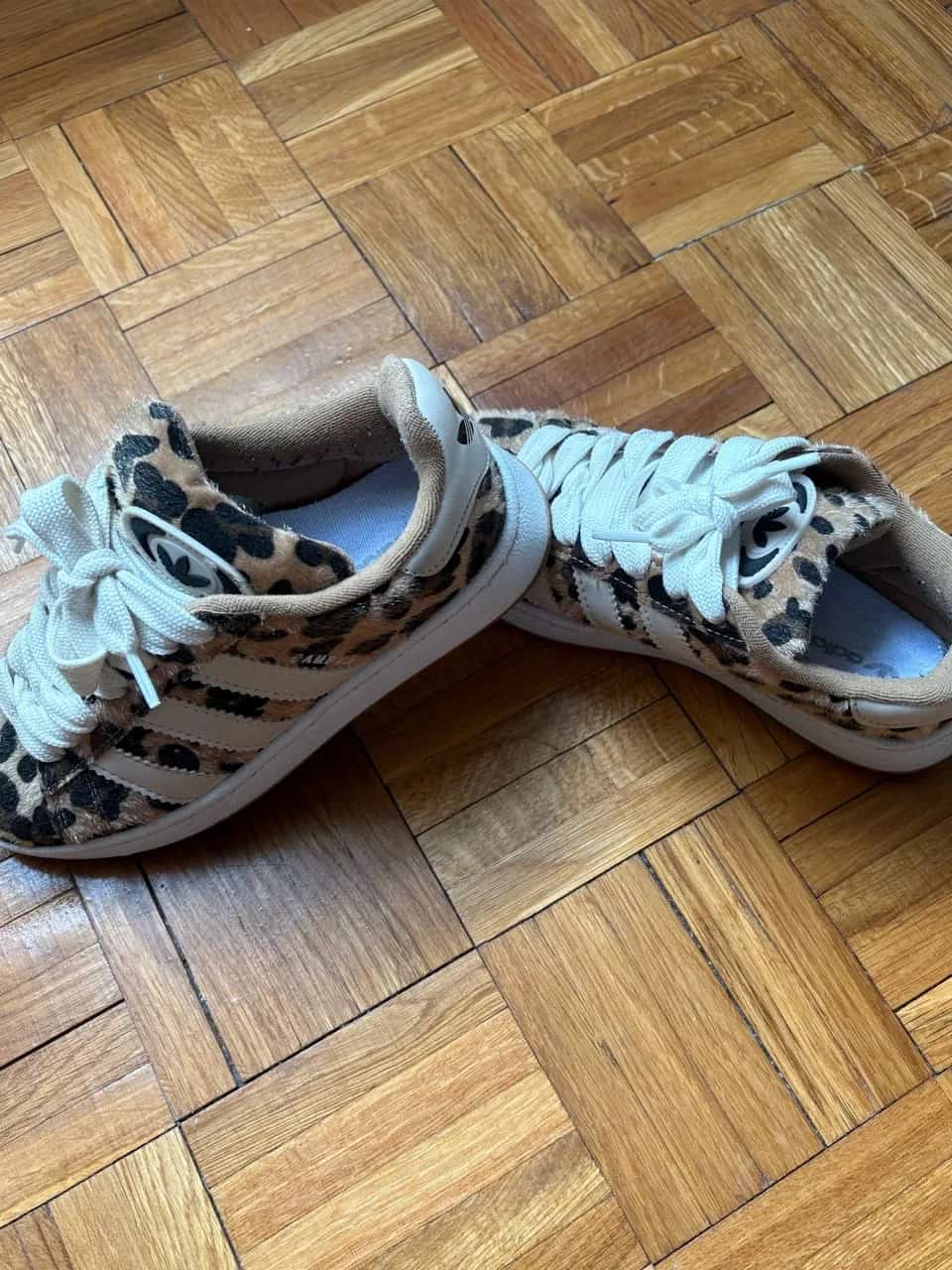 Ormar.app | sajt za prodaju garderobe | Adidas Campus patike