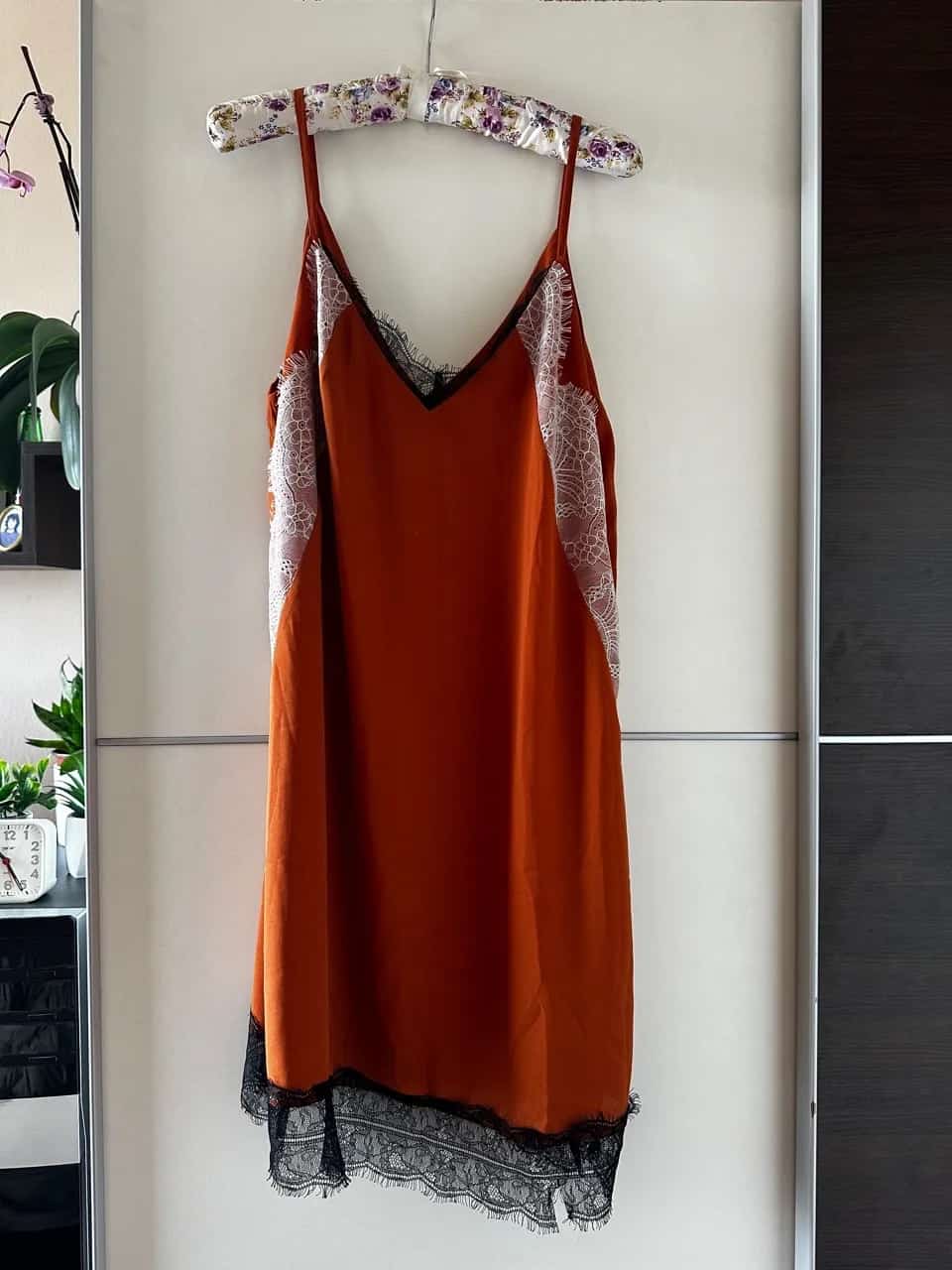 Ormar.app | sajt za prodaju garderobe | River Island Haljina 