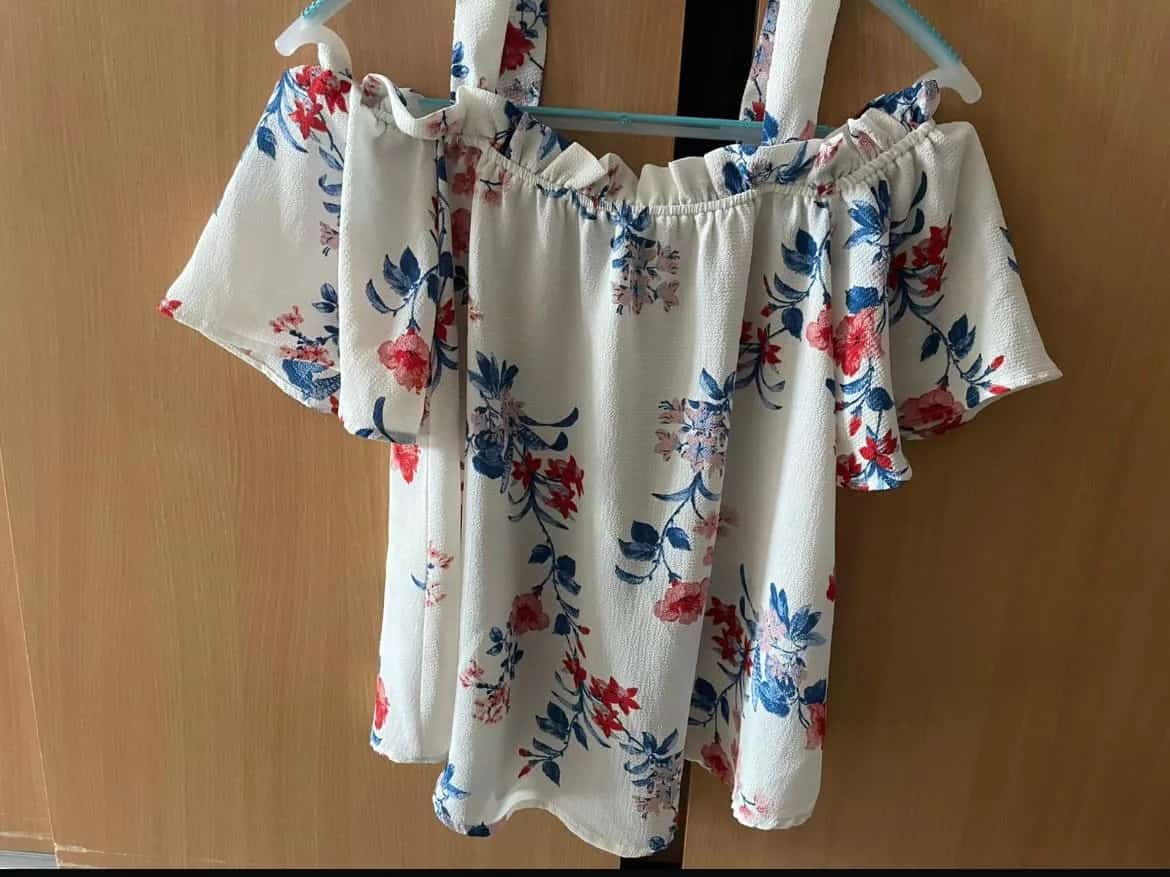 Ormar.app | sajt za prodaju garderobe | Primark majica