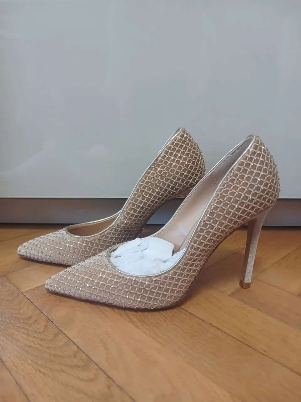 Ormar.app | sajt za prodaju garderobe | Steve Madden štikle