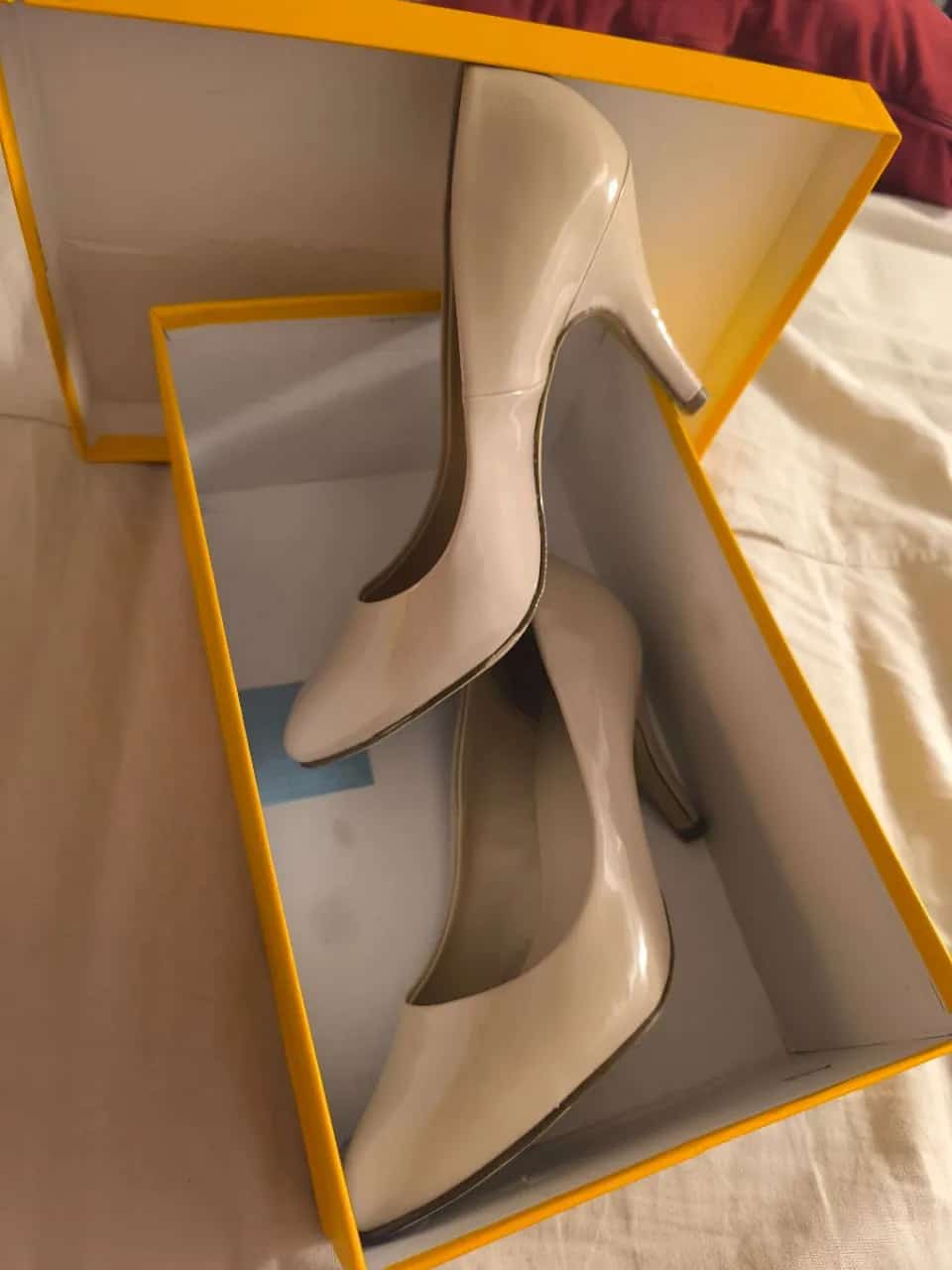 Ormar.app | sajt za prodaju garderobe | Graceland bež štikle 39