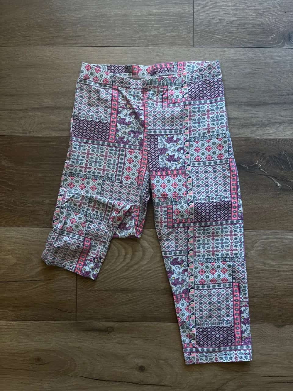 Ormar.app | sajt za prodaju garderobe | Tri- cetvrt pantalone za devojcice