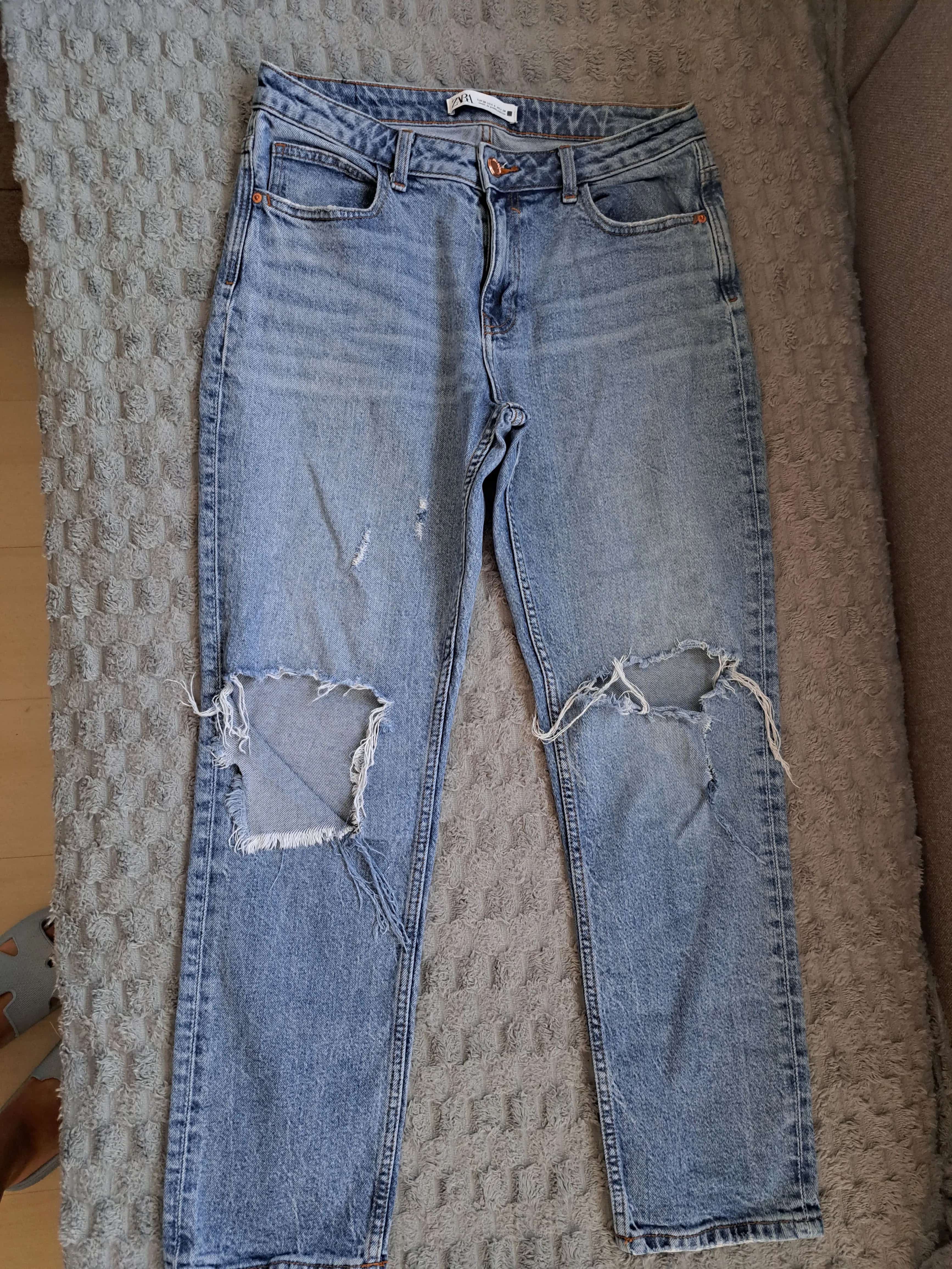 Ormar.app | sajt za prodaju garderobe | Zarine farmerice