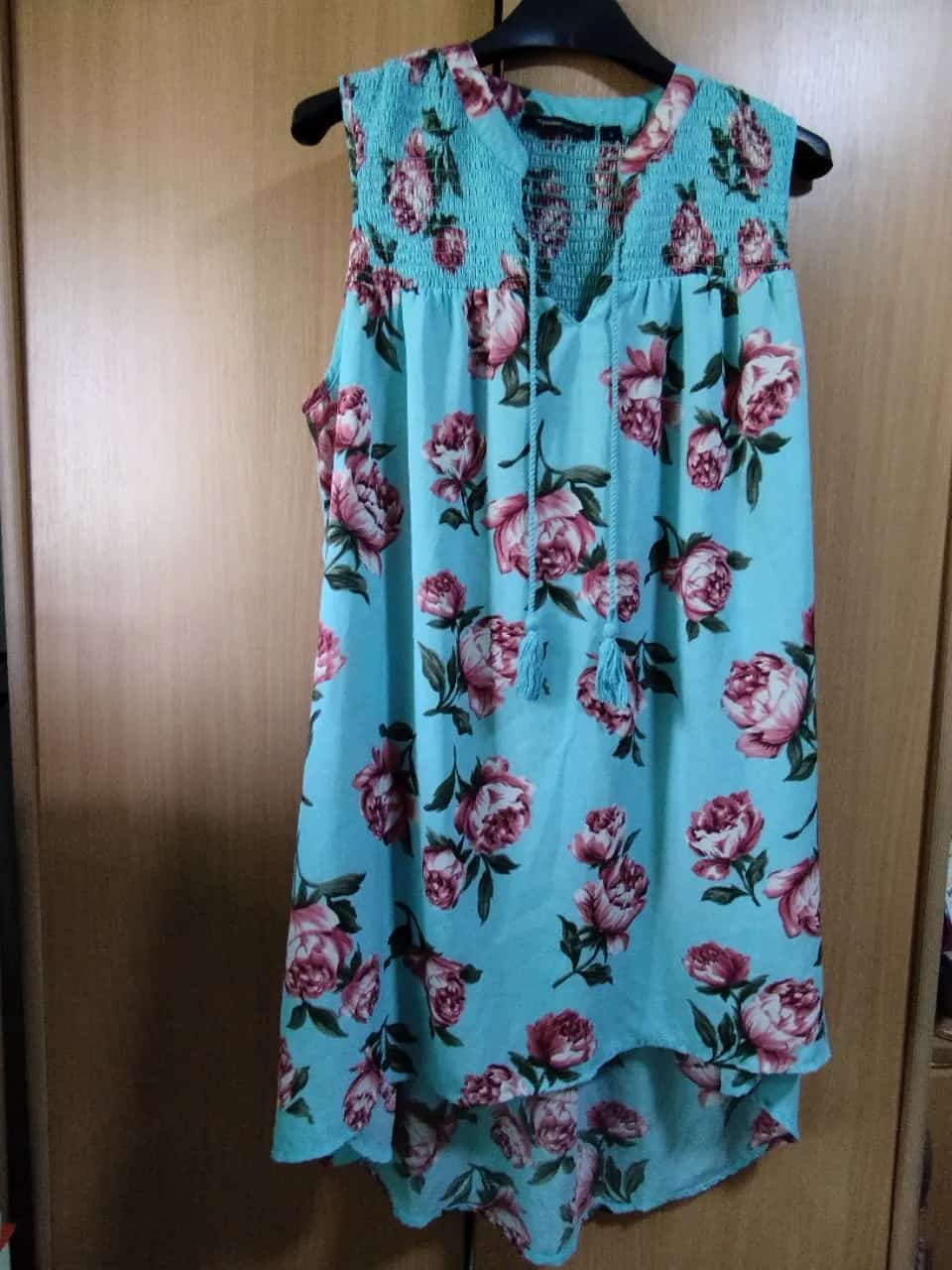 Ormar.app | sajt za prodaju garderobe | Haljine