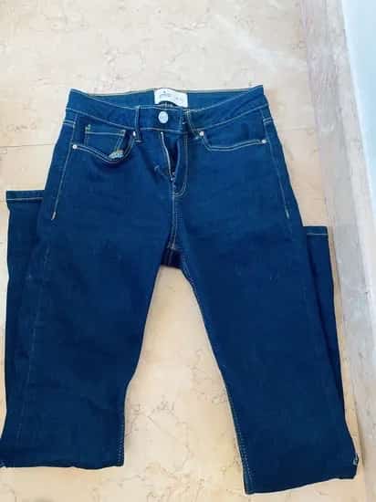 Ormar.app | sajt za prodaju garderobe | NOVO✨Springfield farmerke XS/S