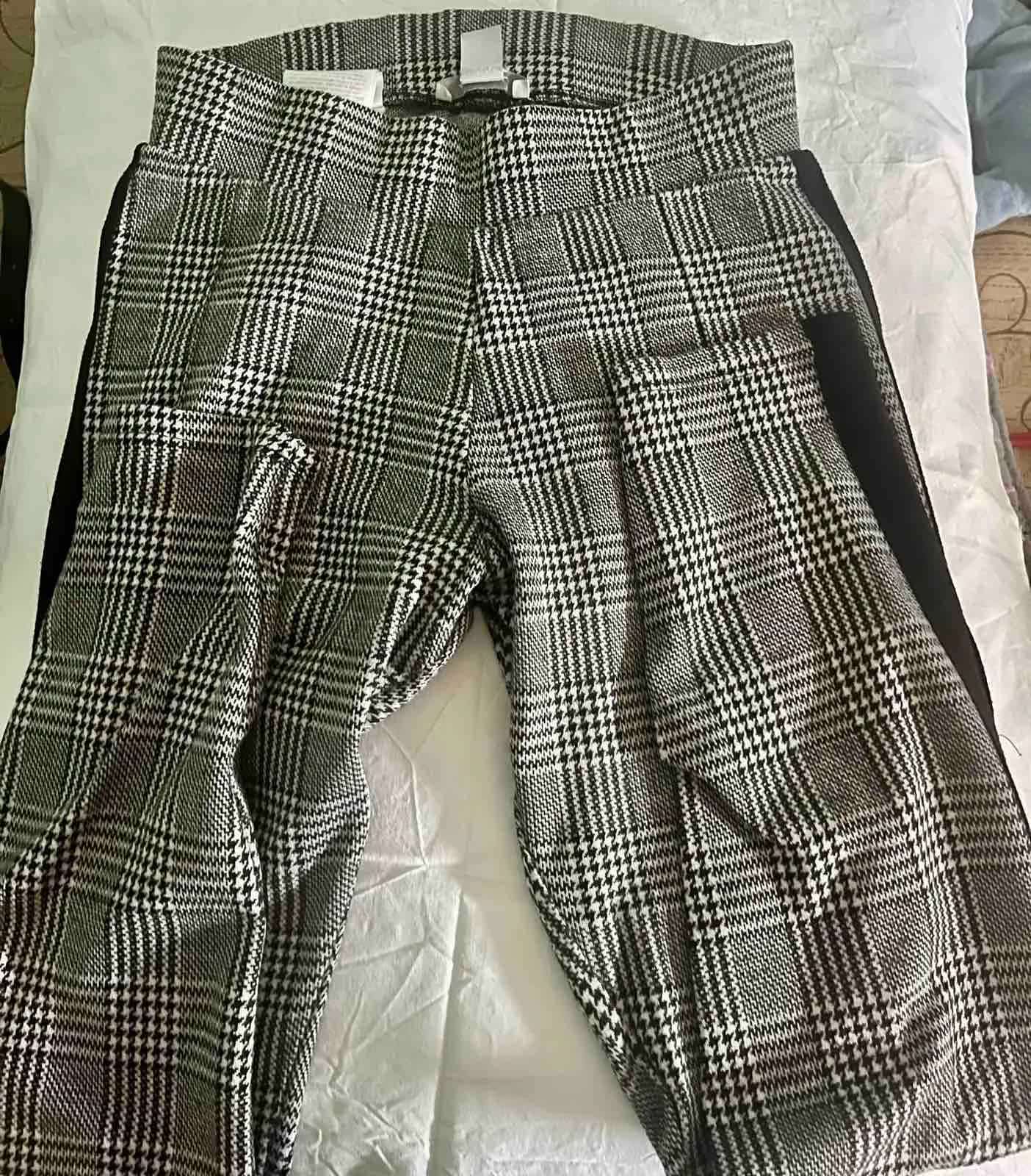 Ormar.app | sajt za prodaju garderobe | Karirane pantalone 