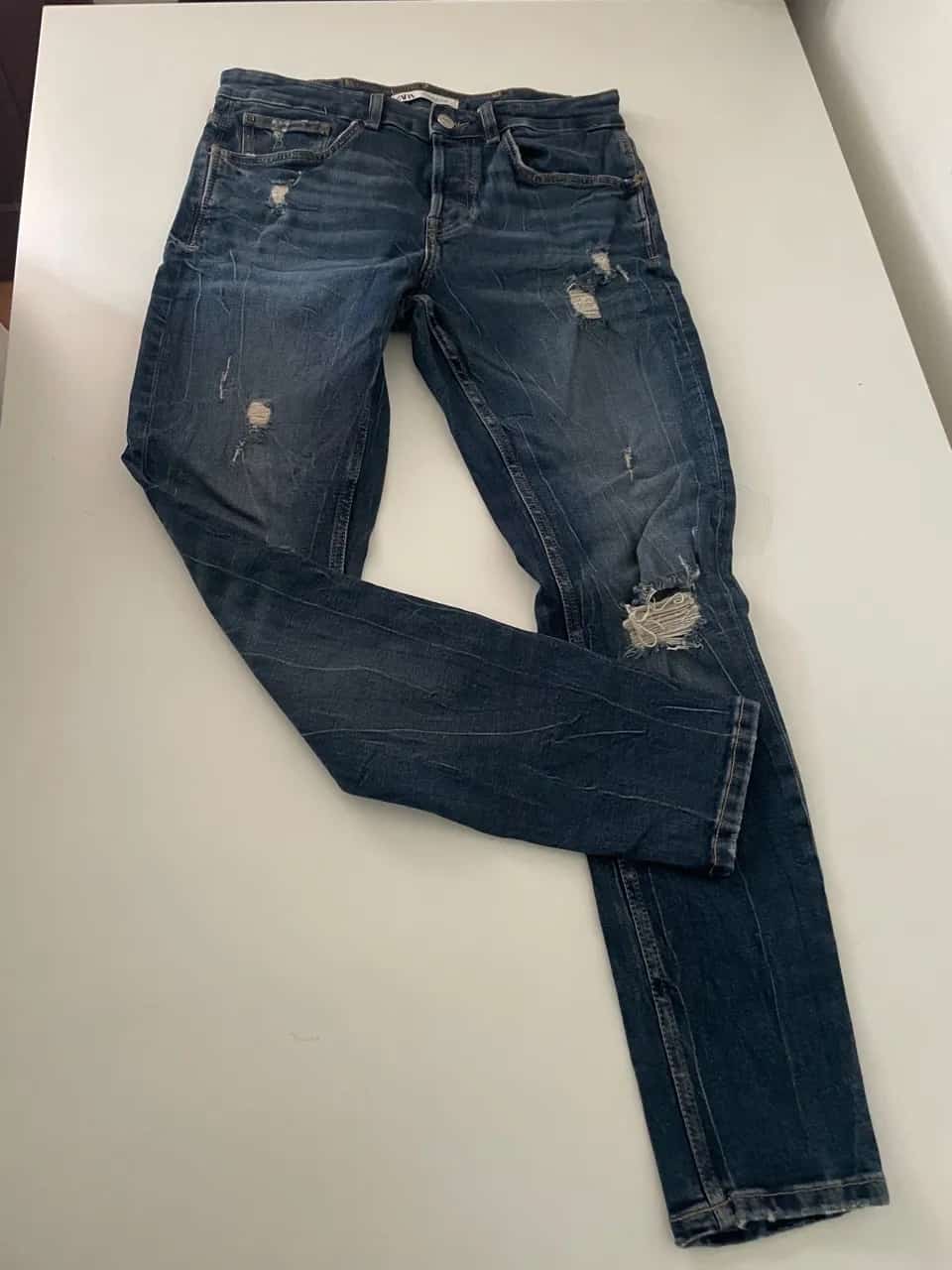 Ormar.app | sajt za prodaju garderobe | Farmerke
