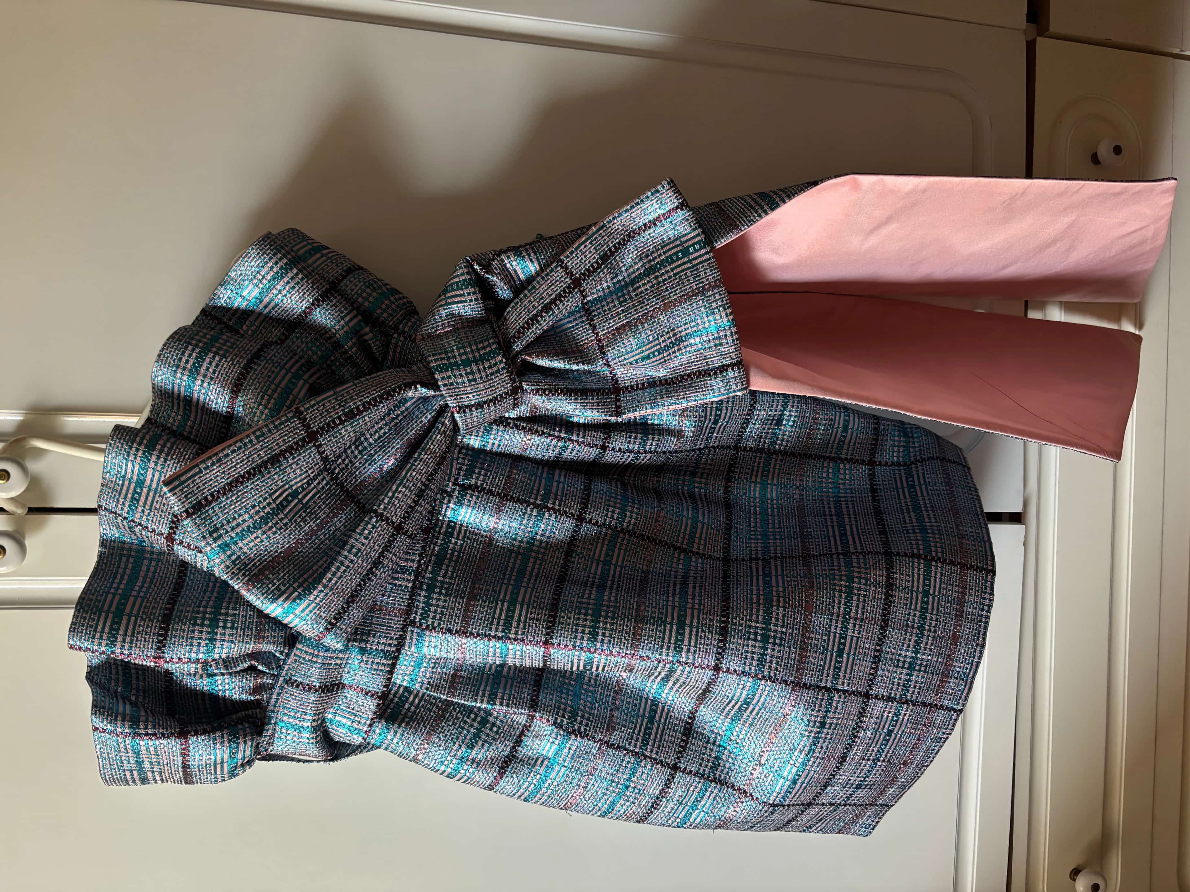 Ormar.app | sajt za prodaju garderobe | Mona elegantna haljina