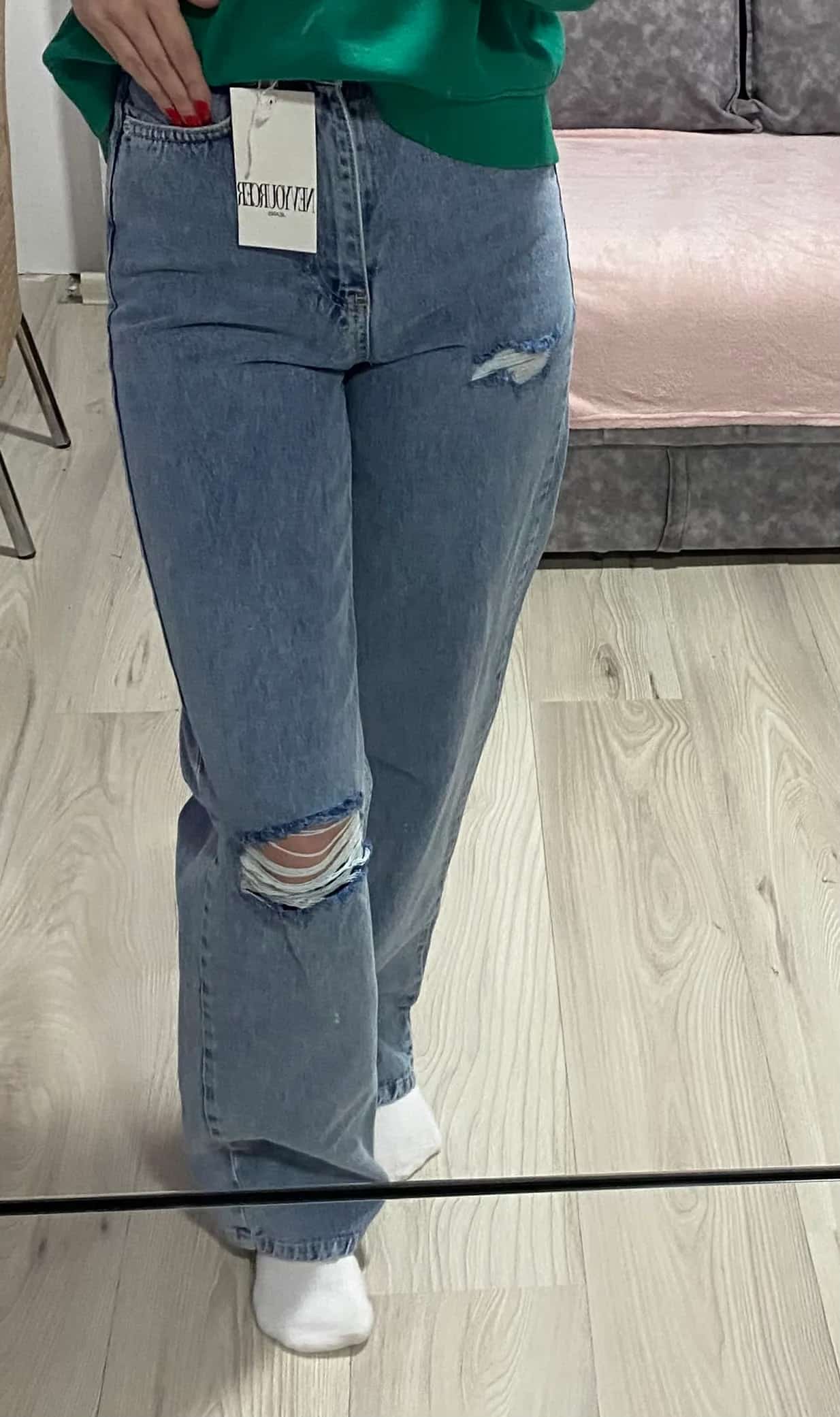 Ormar.app | sajt za prodaju garderobe | Farmerice