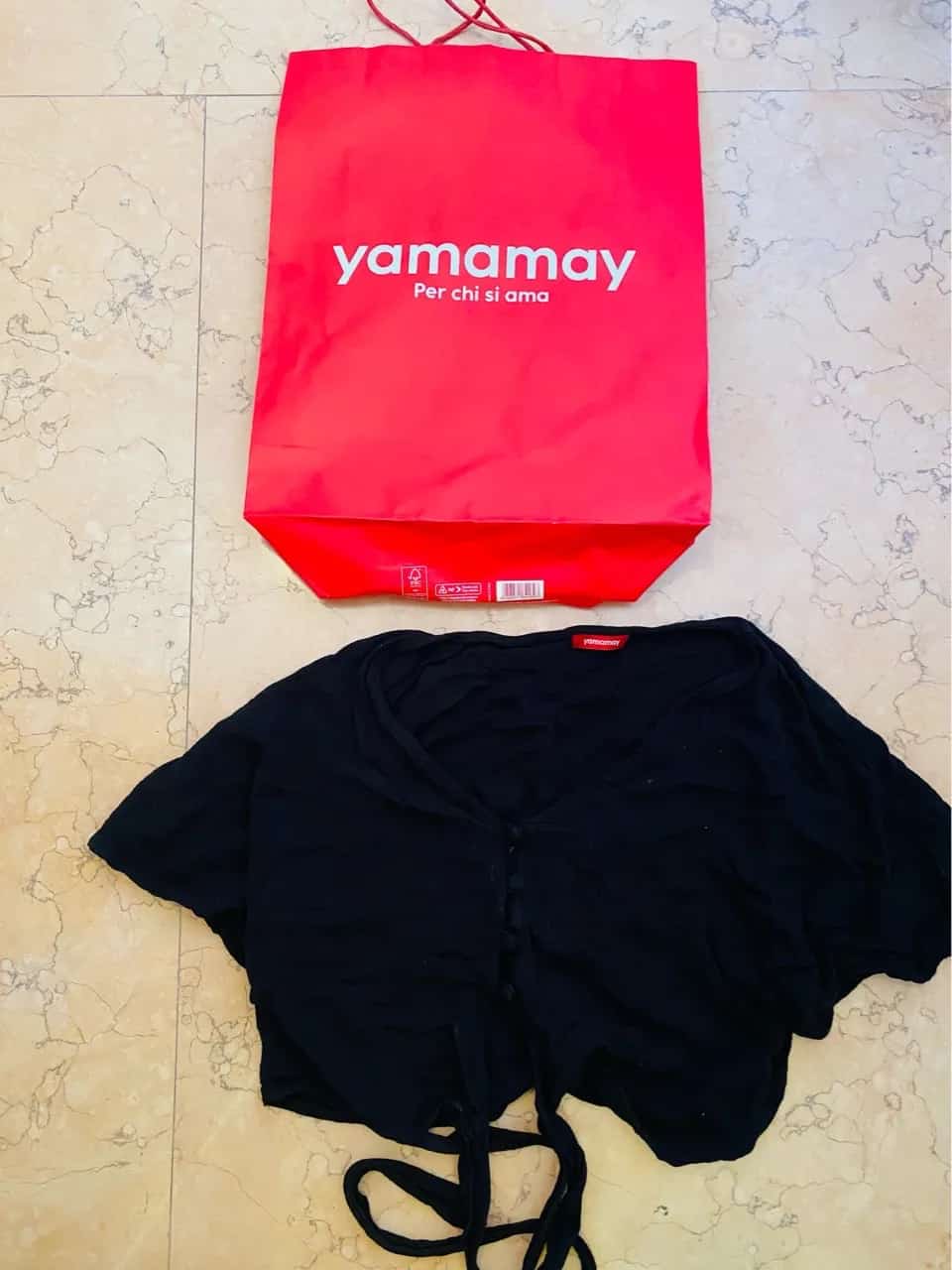 Ormar.app | sajt za prodaju garderobe | Yamamay crna majica/bluza✨🤍