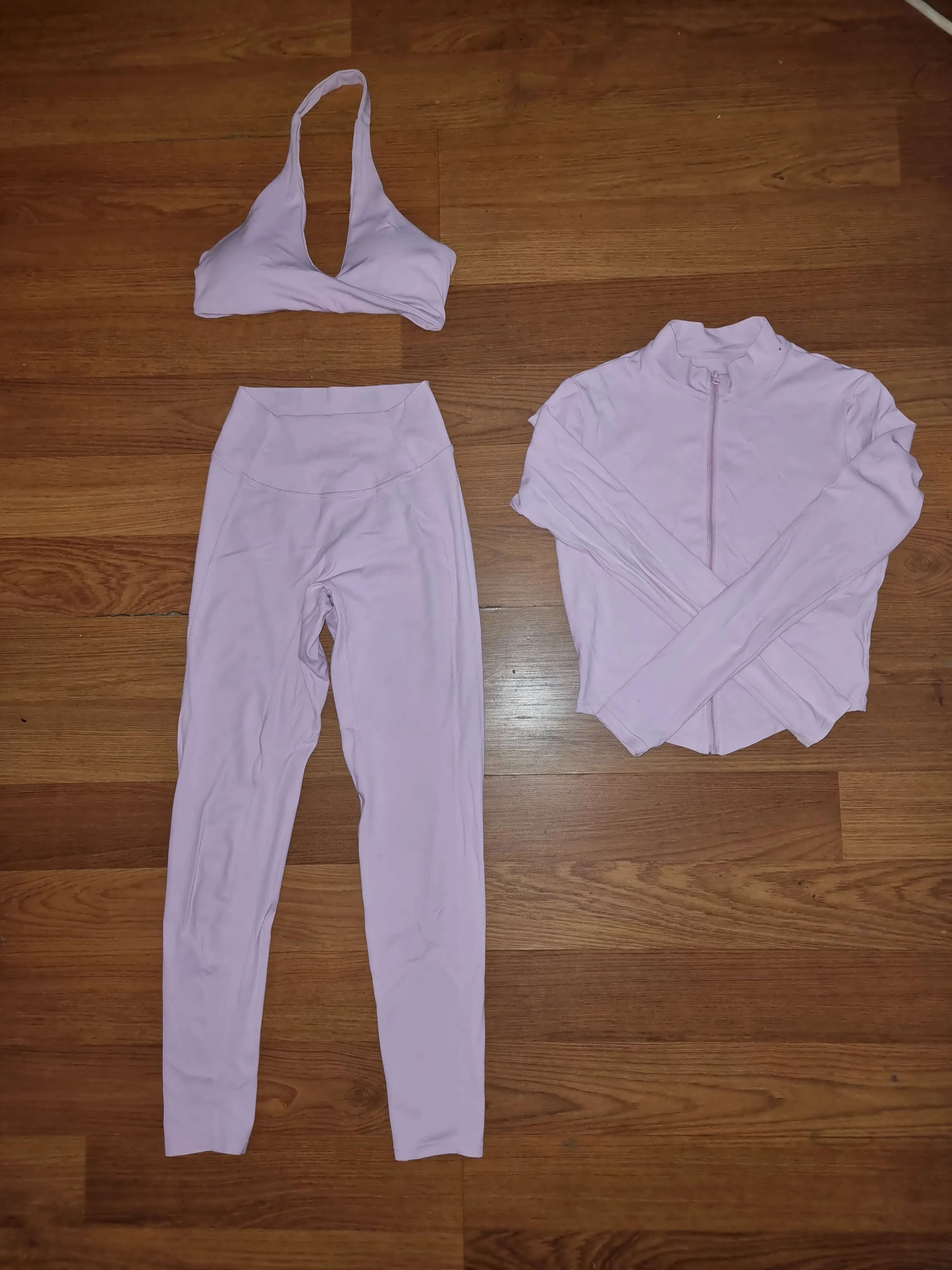 Ormar.app | sajt za prodaju garderobe | Beauty me komplet za trening S/M