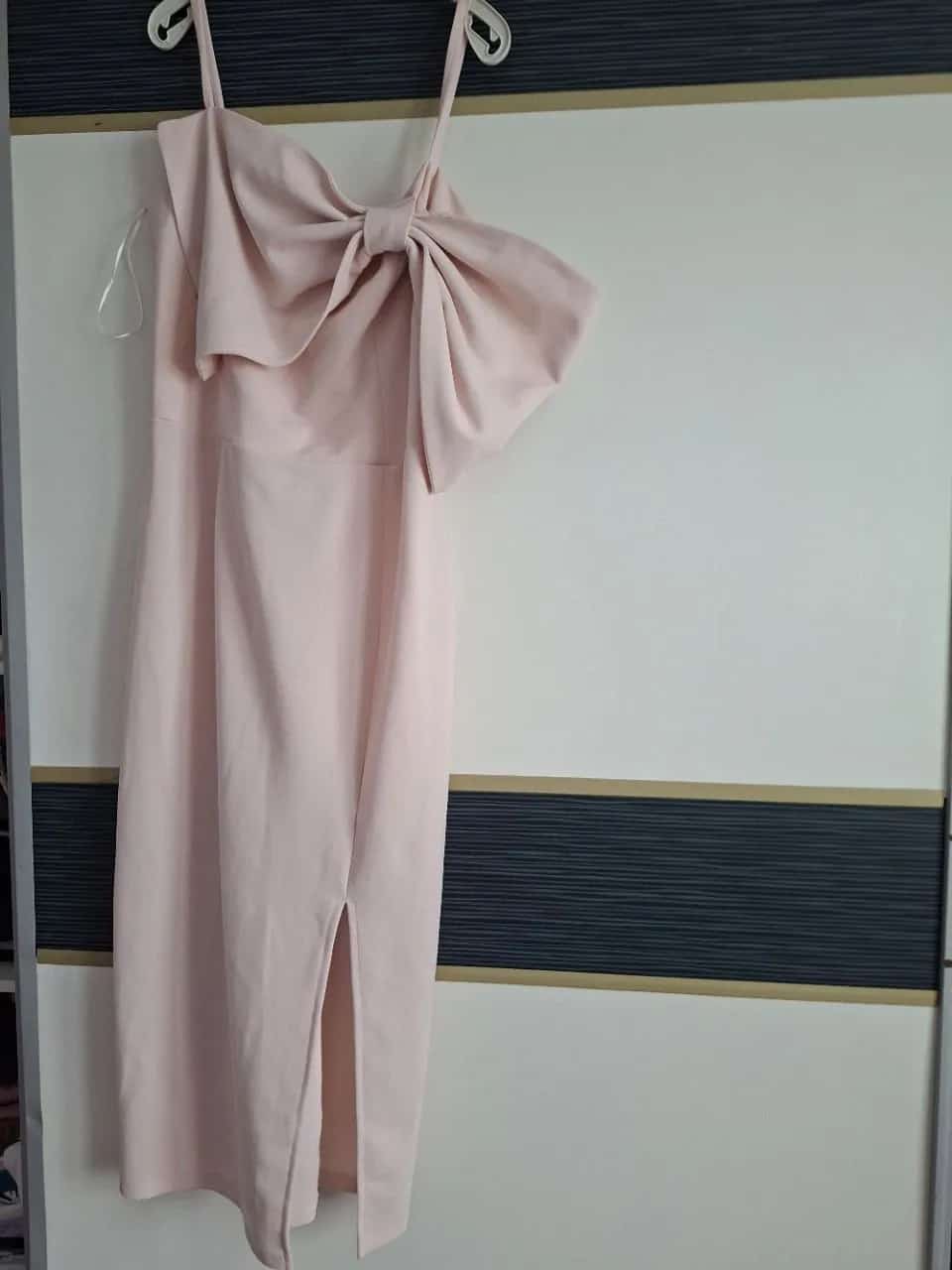 Ormar.app | sajt za prodaju garderobe | Baby roze haljina sa masnom