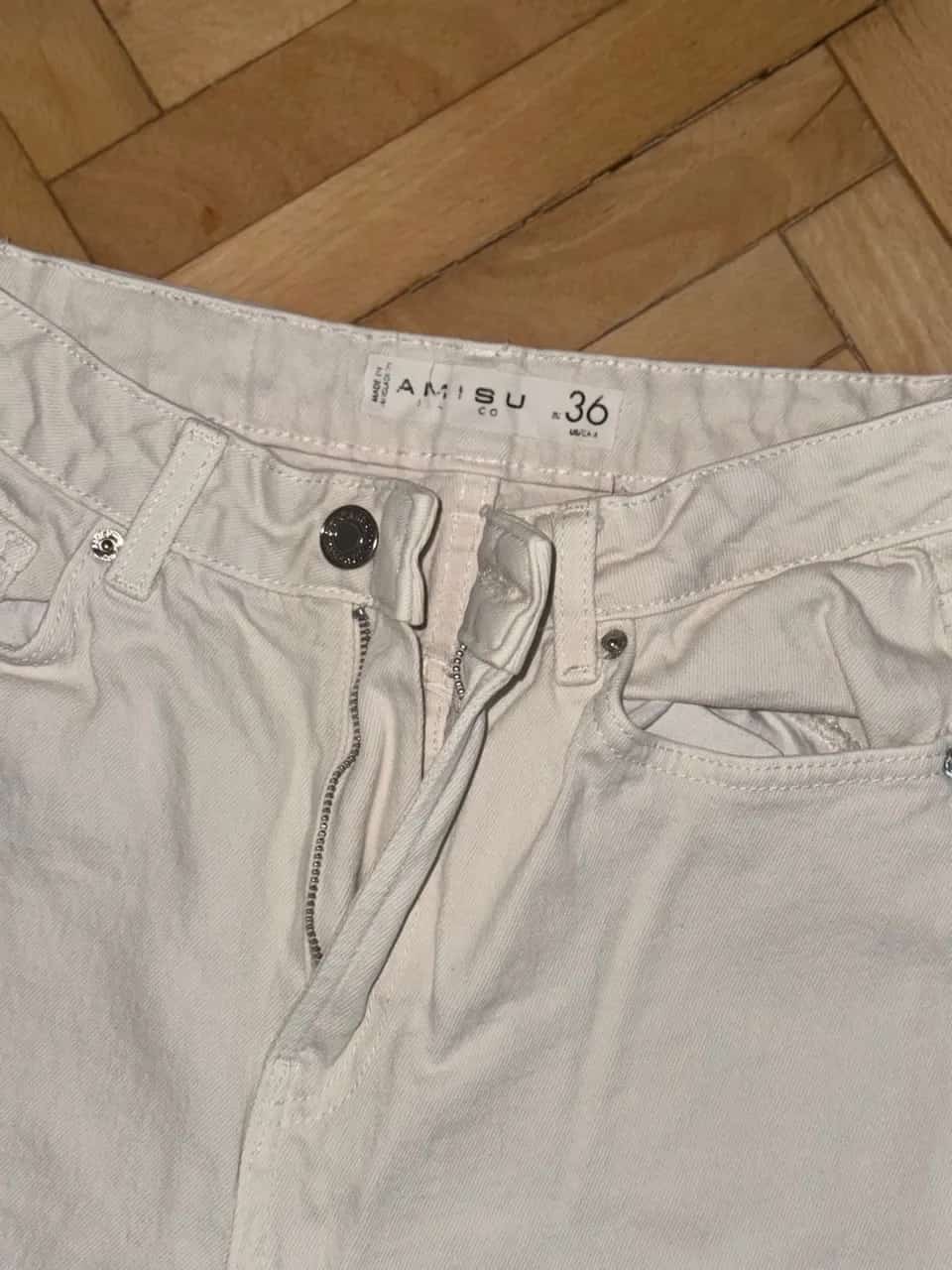 Ormar.app | sajt za prodaju garderobe | amisu