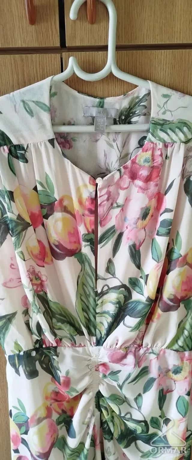 Ormar.app | sajt za prodaju garderobe | H&M duga letnja cvetna haljina [XS]