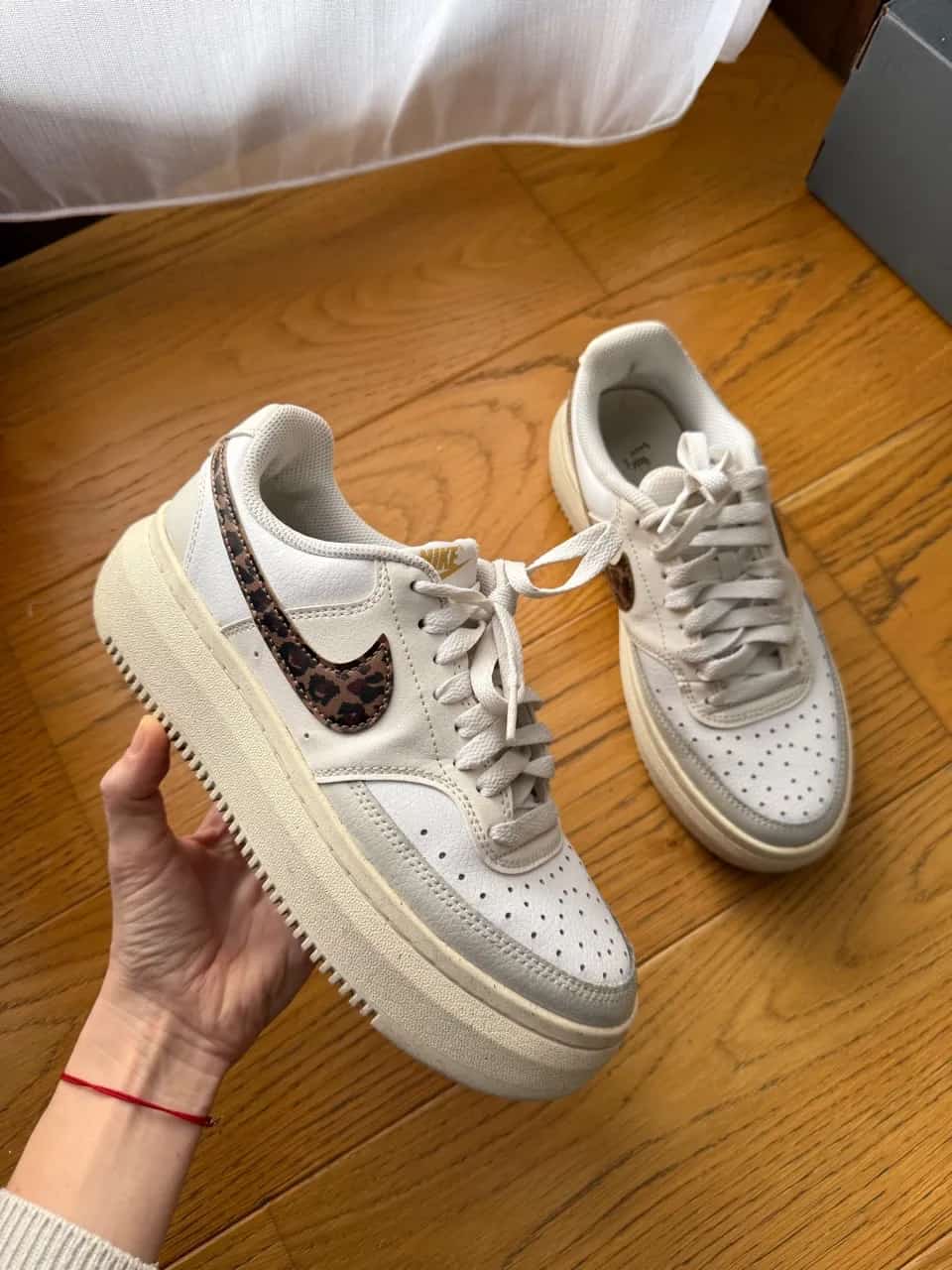 Ormar.app | sajt za prodaju garderobe | Nike-court vision alta 38.5