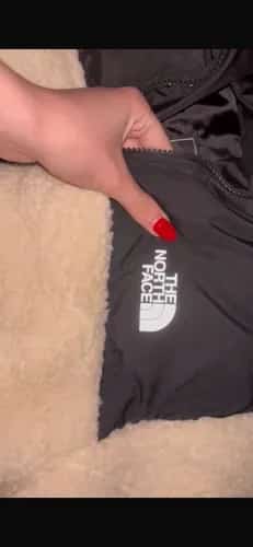Ormar.app | sajt za prodaju garderobe | Tnf jakna