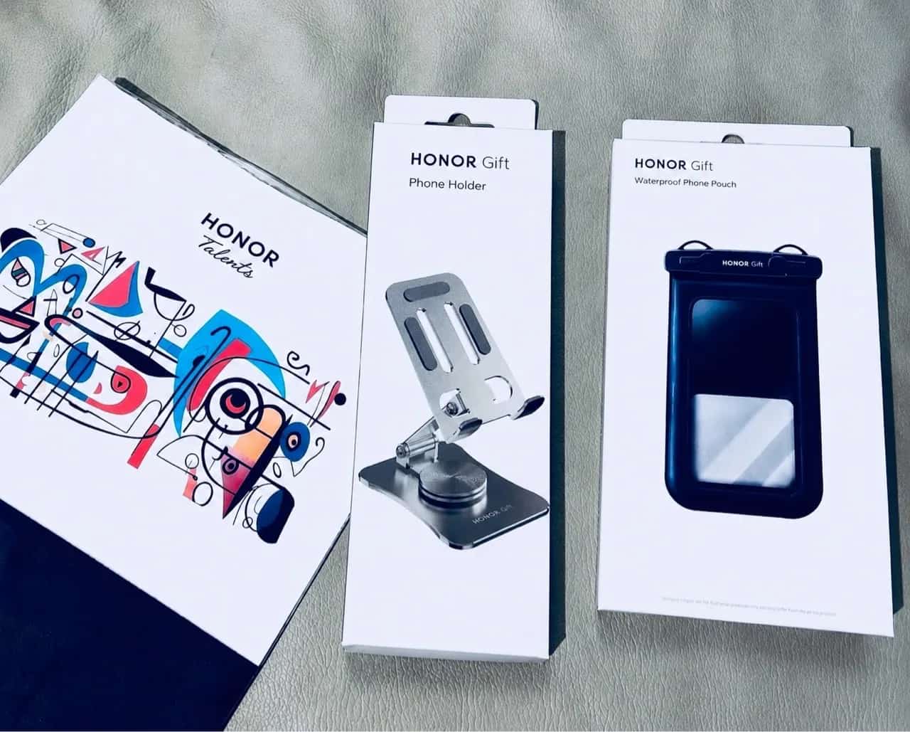 Ormar.app | sajt za prodaju garderobe | Honor set ( stalak , voodtporna maska , torba) +poklon